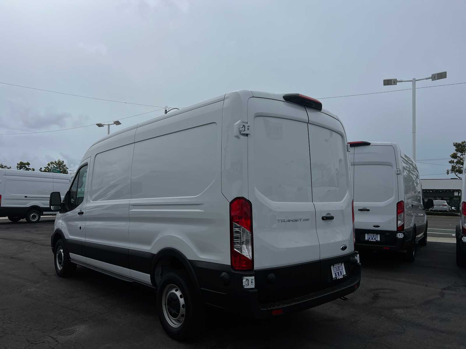 2024 Ford Transit 