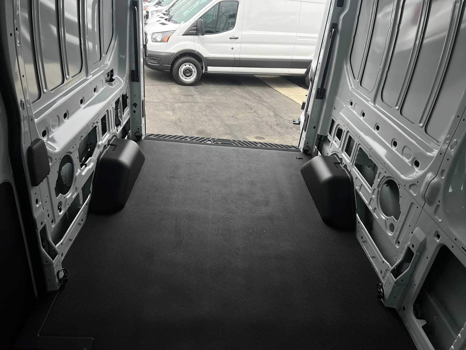2024 Ford Transit 