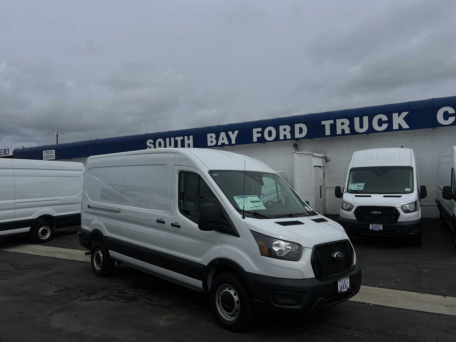 2024 Ford Transit 