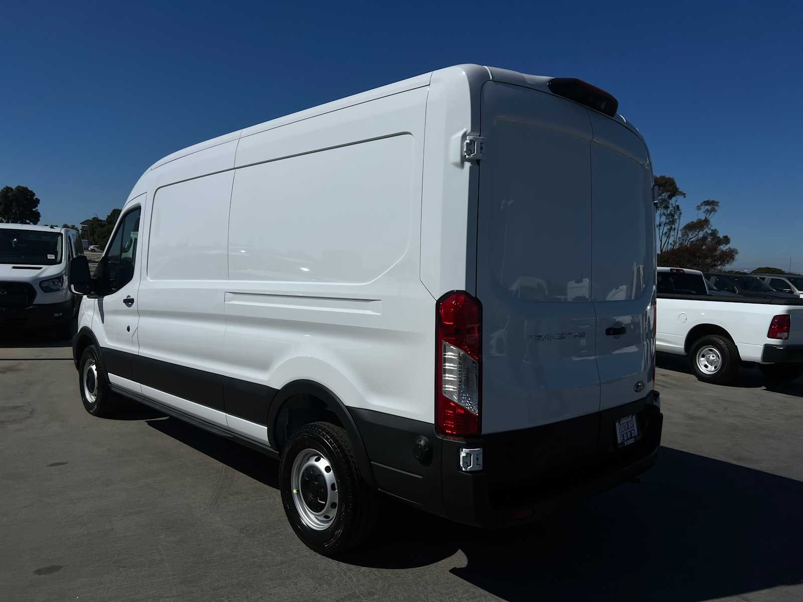 2025 Ford Transit 