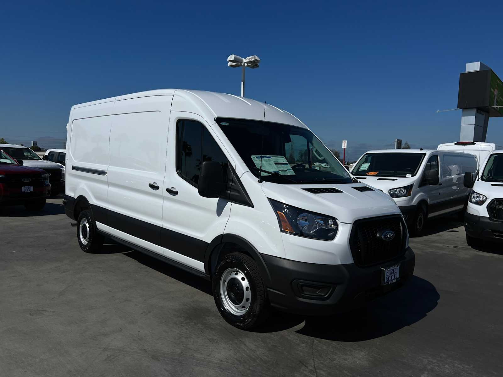 2025 Ford Transit 