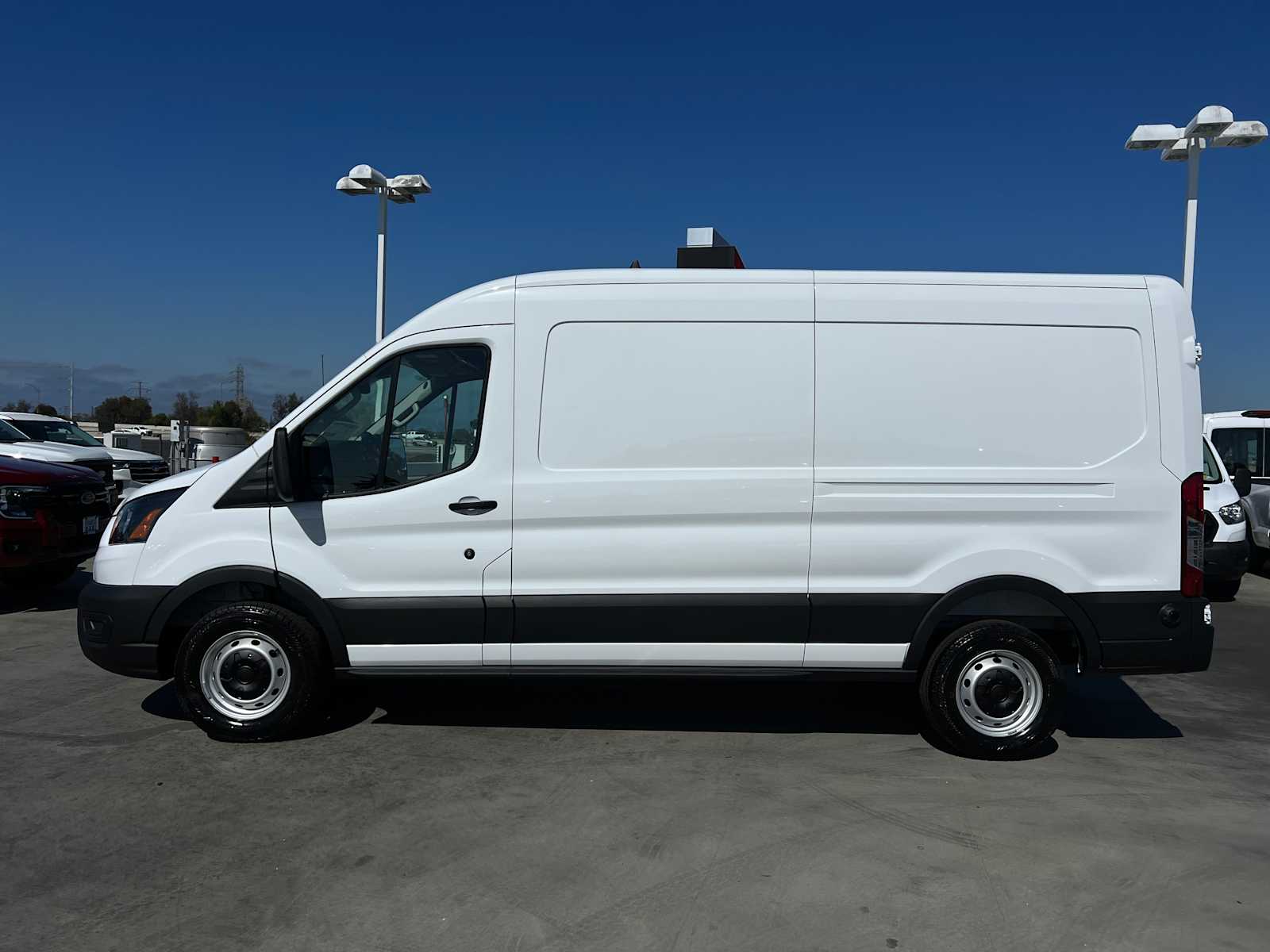 2025 Ford Transit 