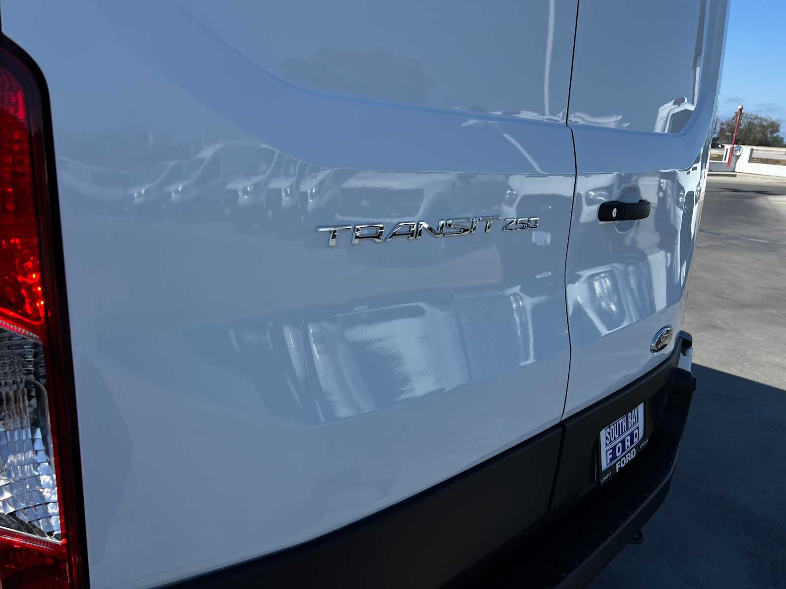 2025 Ford Transit 