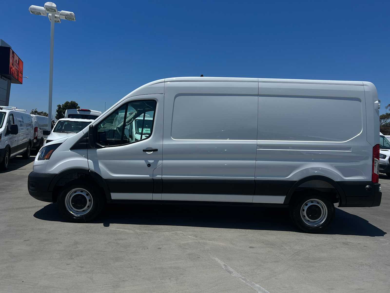 2025 Ford Transit 