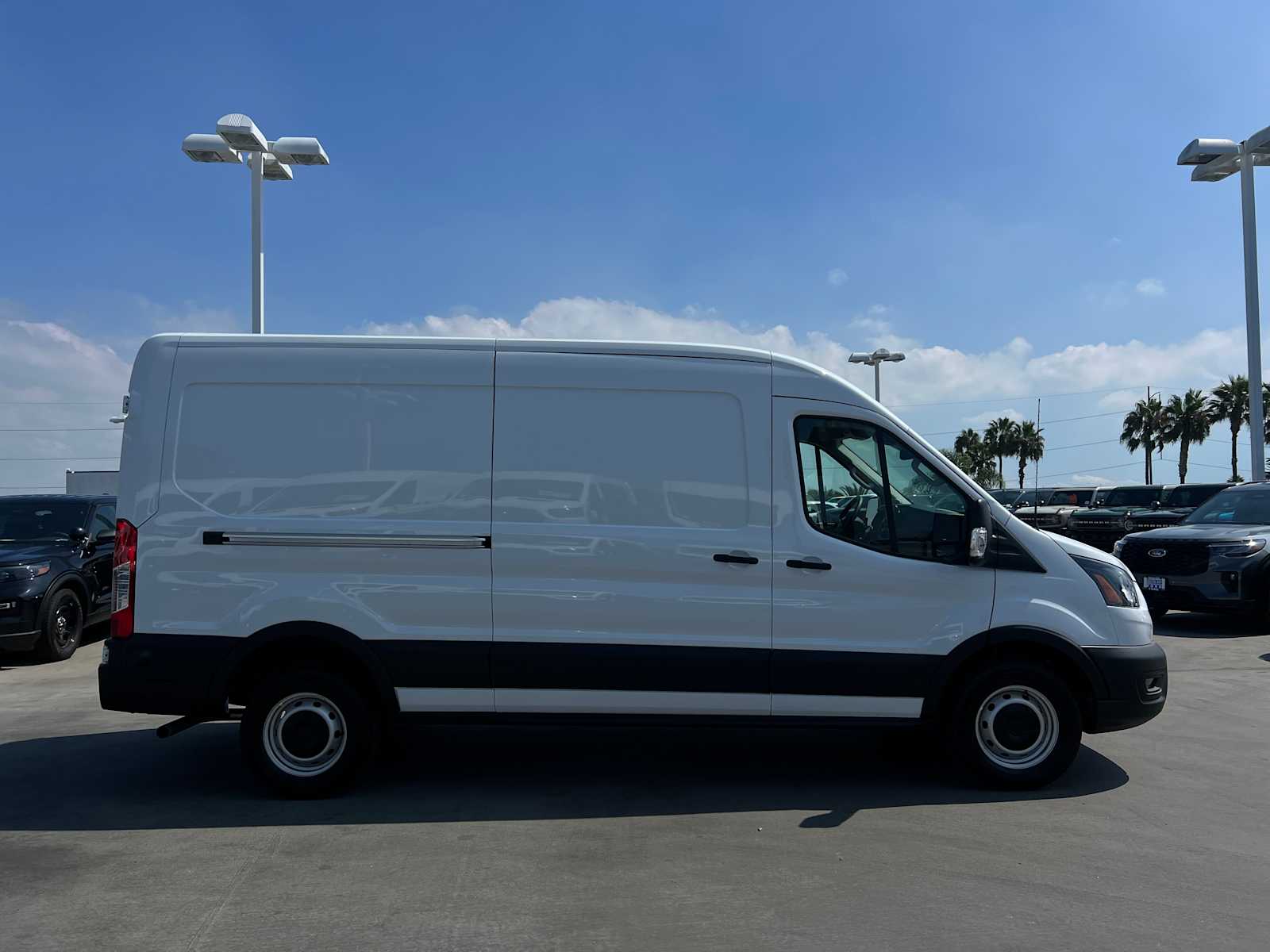 2024 Ford Transit photo 5