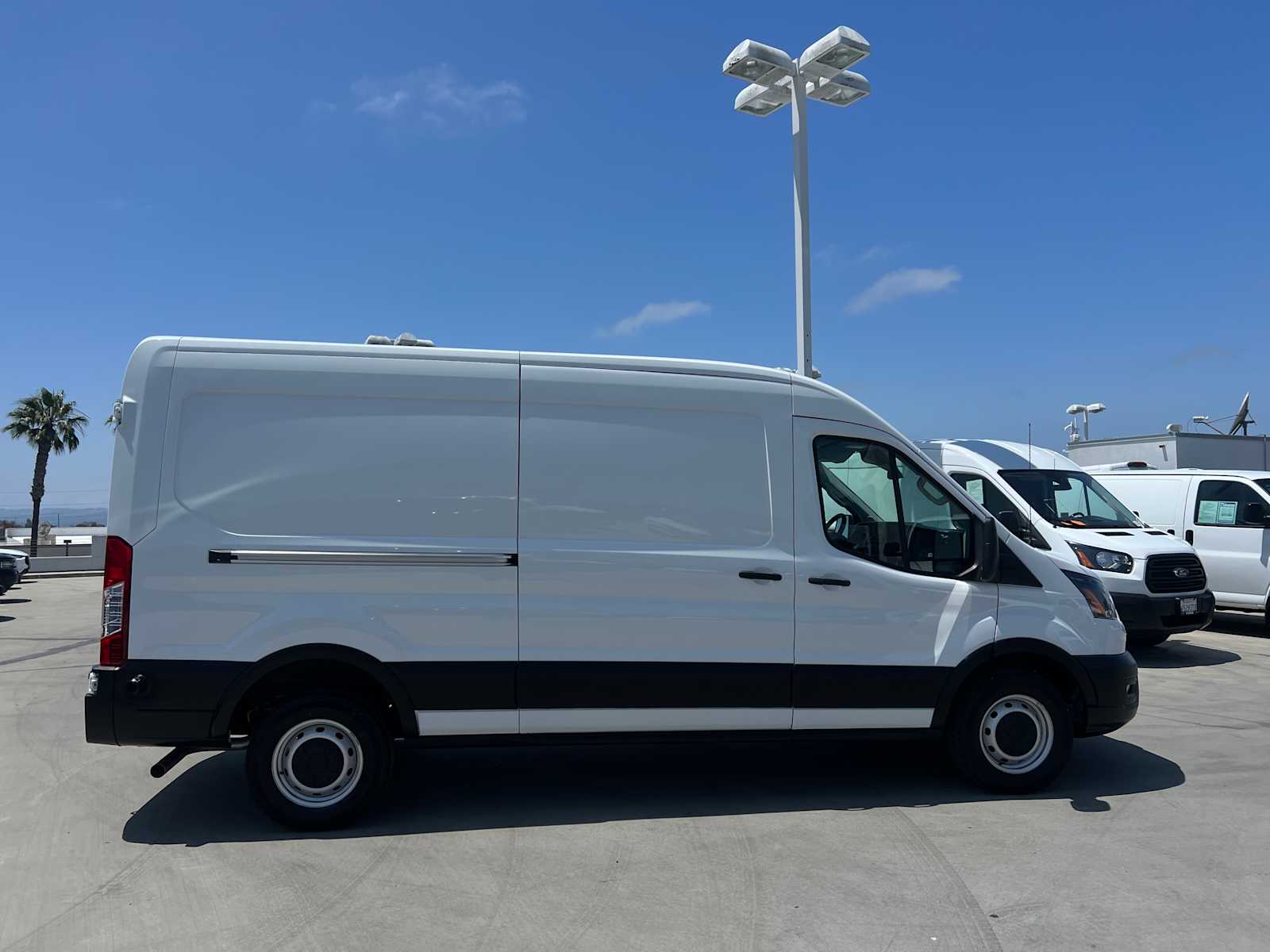 2024 Ford Transit 