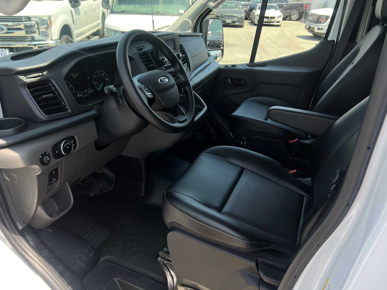2024 Ford Transit 