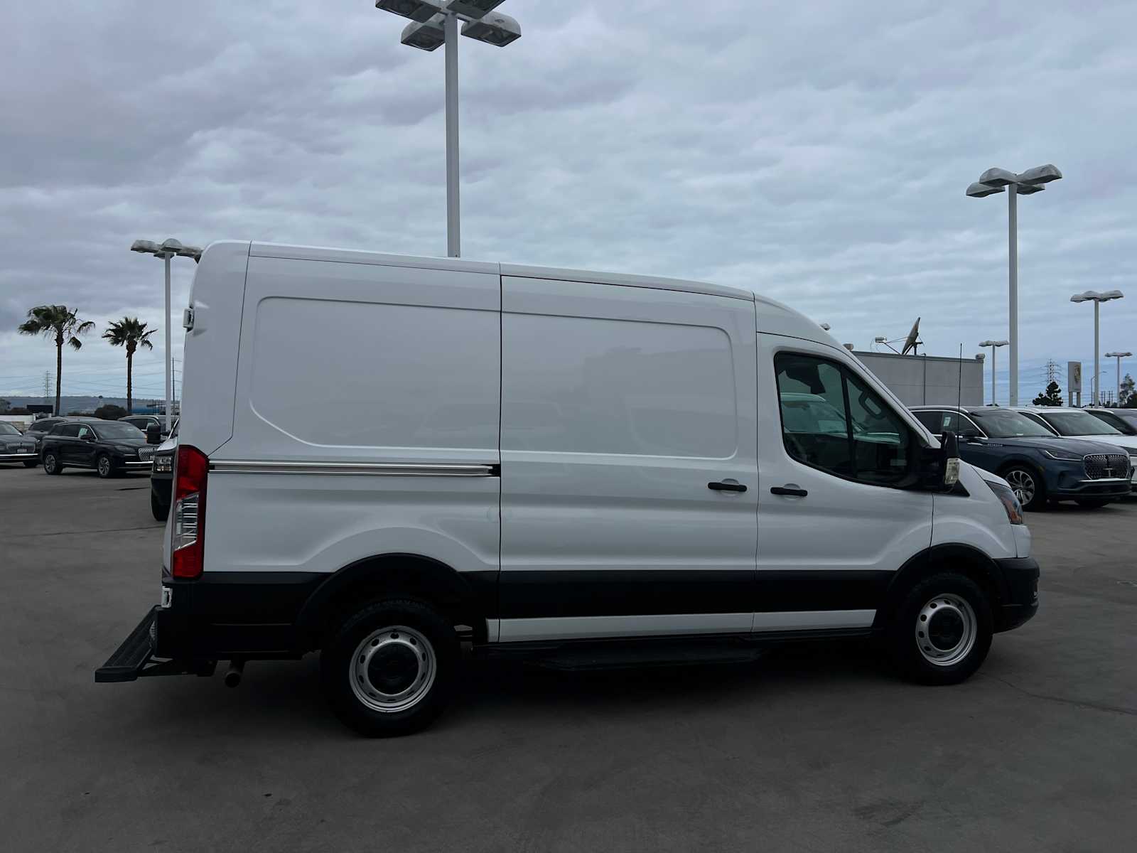 2020 Ford Transit 