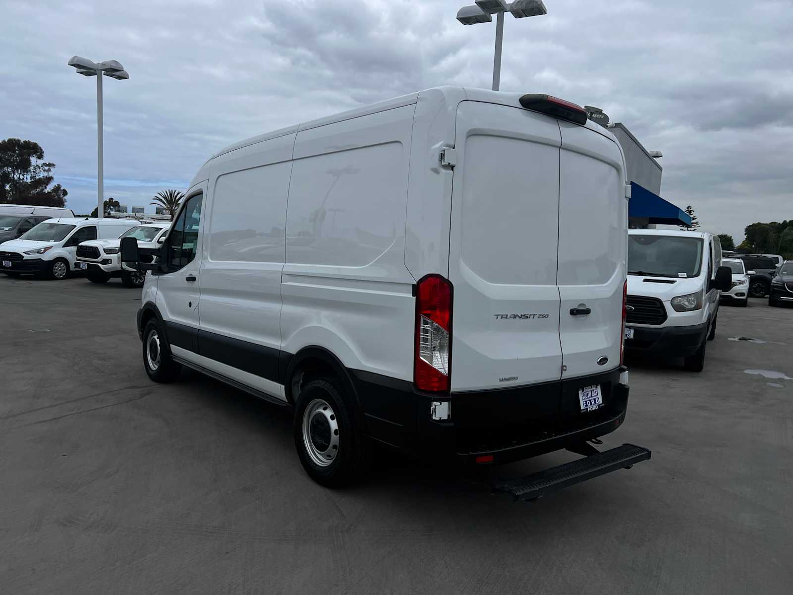 2020 Ford Transit 