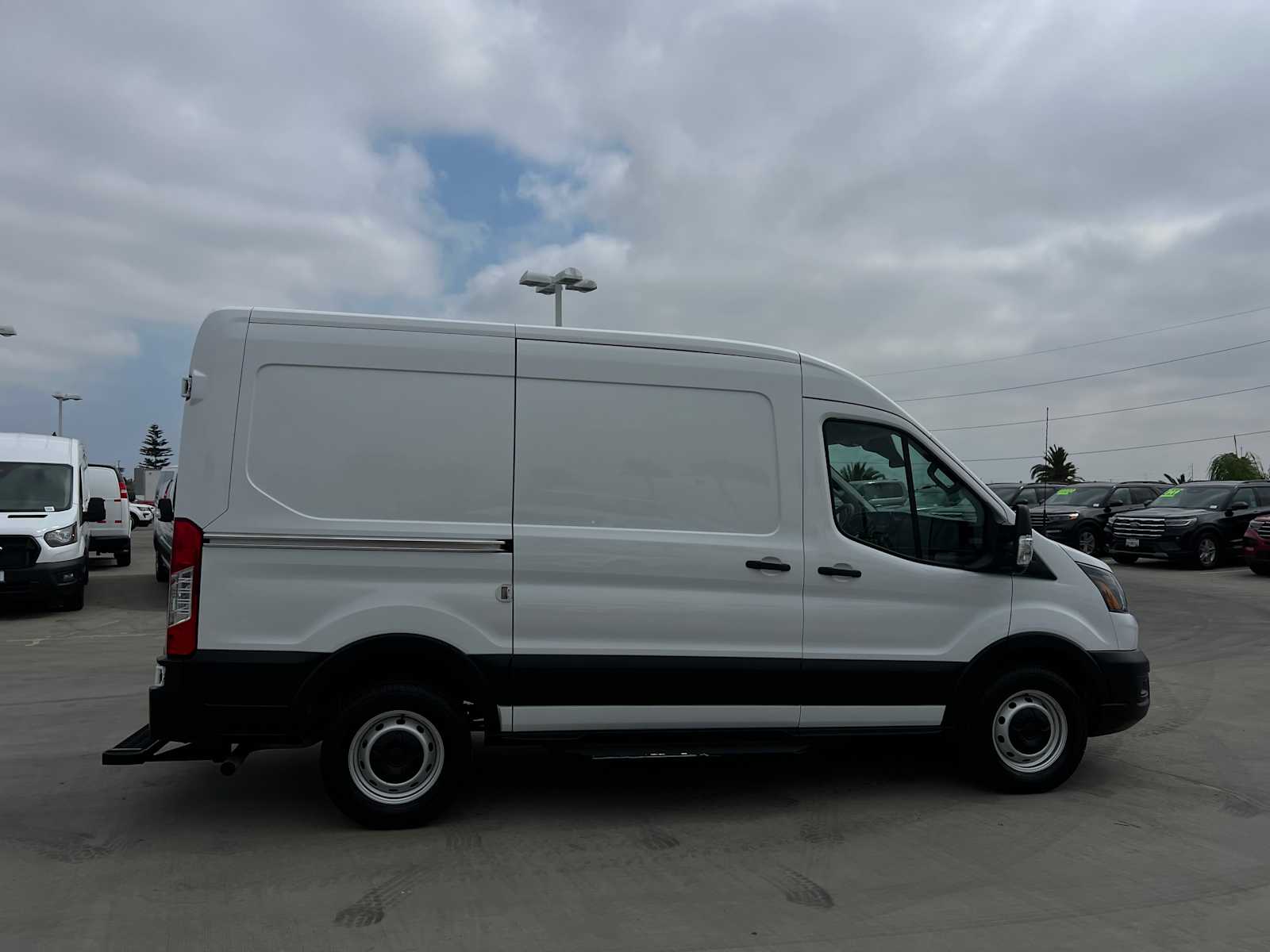 2022 Ford Transit 