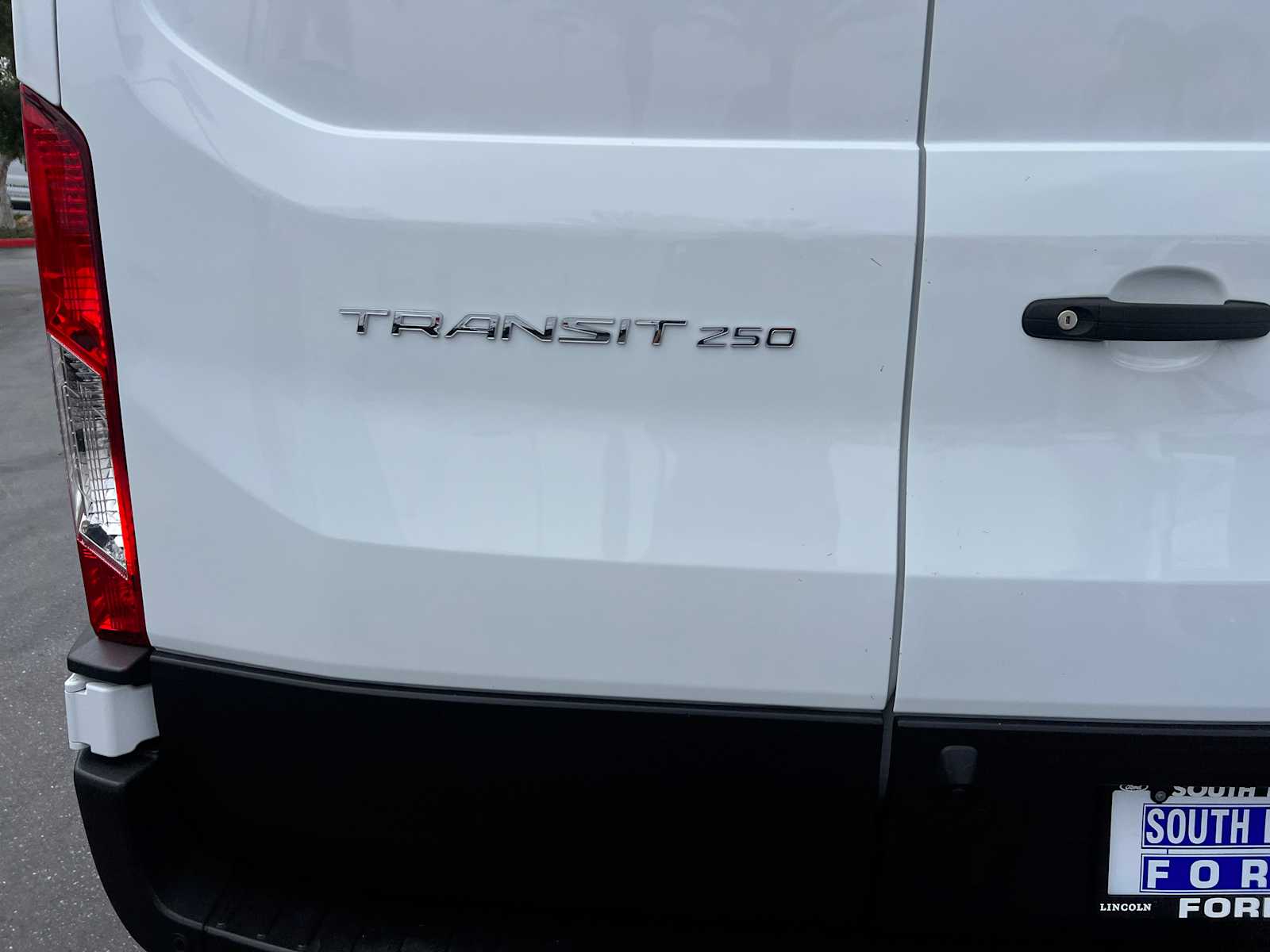 2021 Ford Transit 