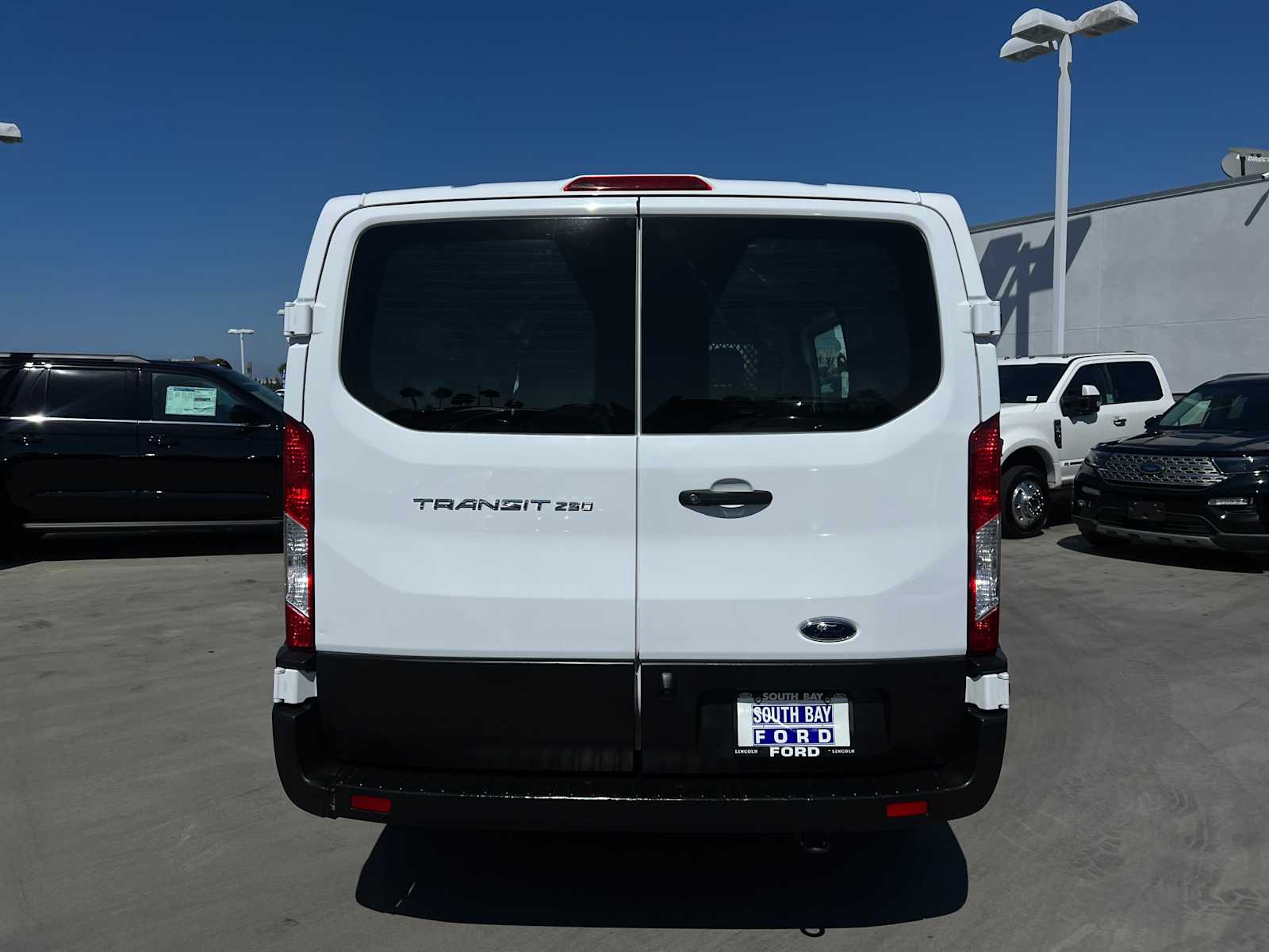 2022 Ford Transit 