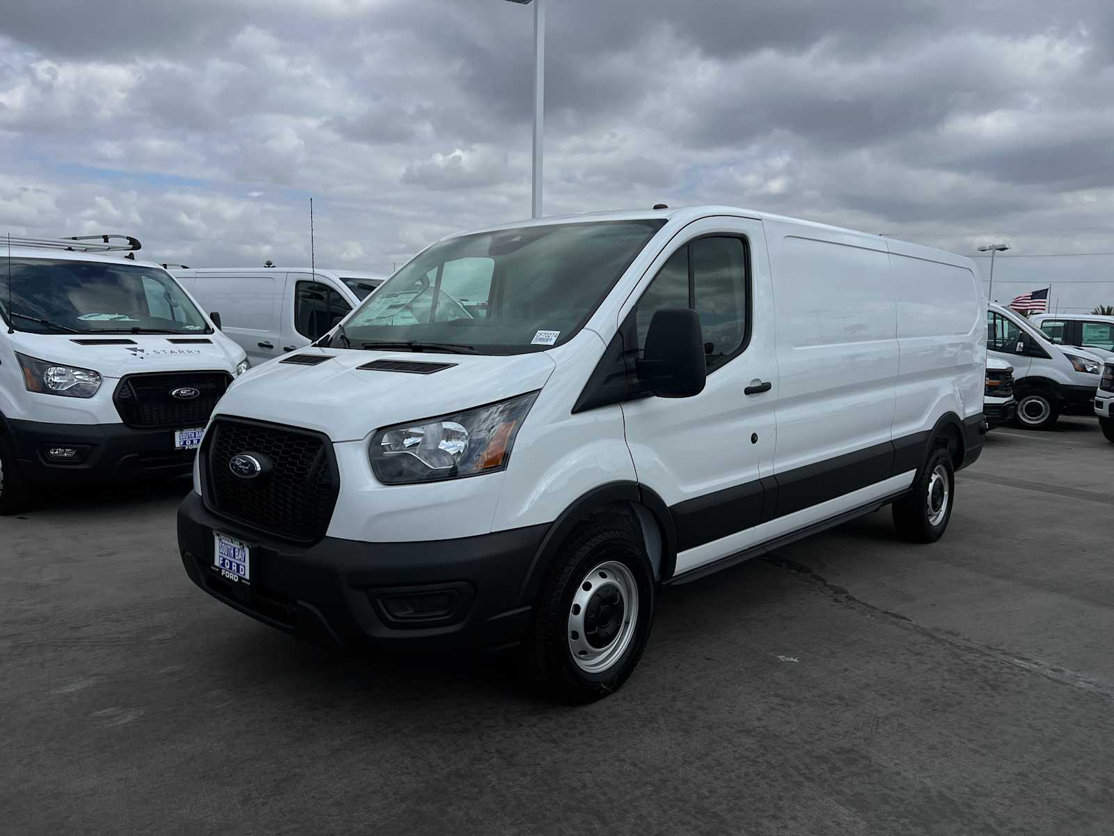 2025 Ford Transit 