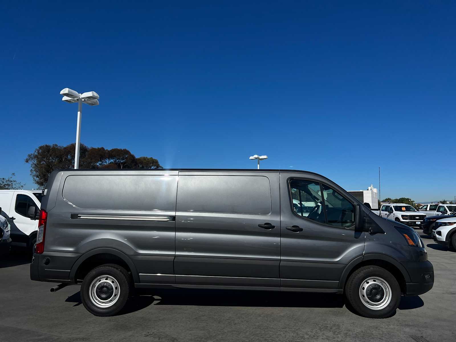2024 Ford Transit 2024 Ford Transit