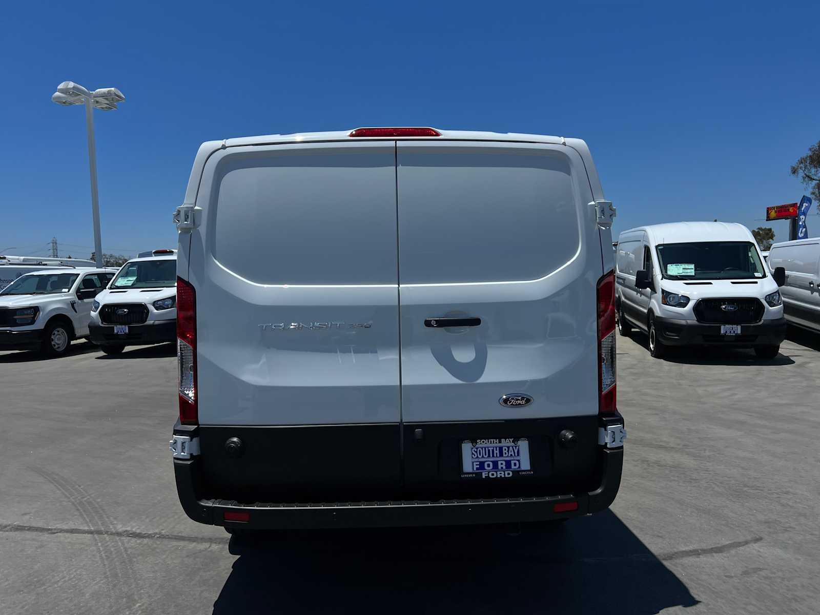 2025 Ford Transit 
