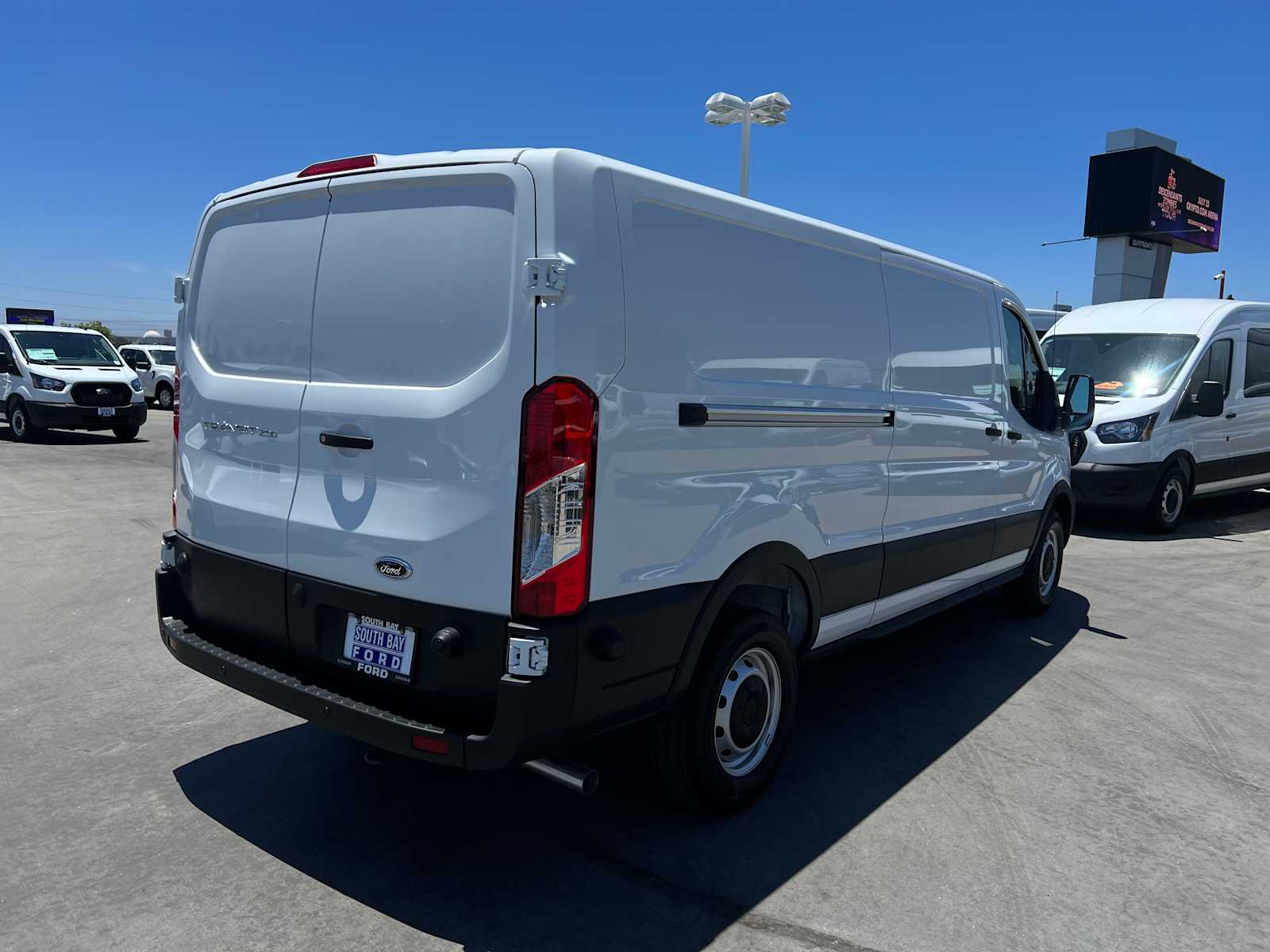 2025 Ford Transit 