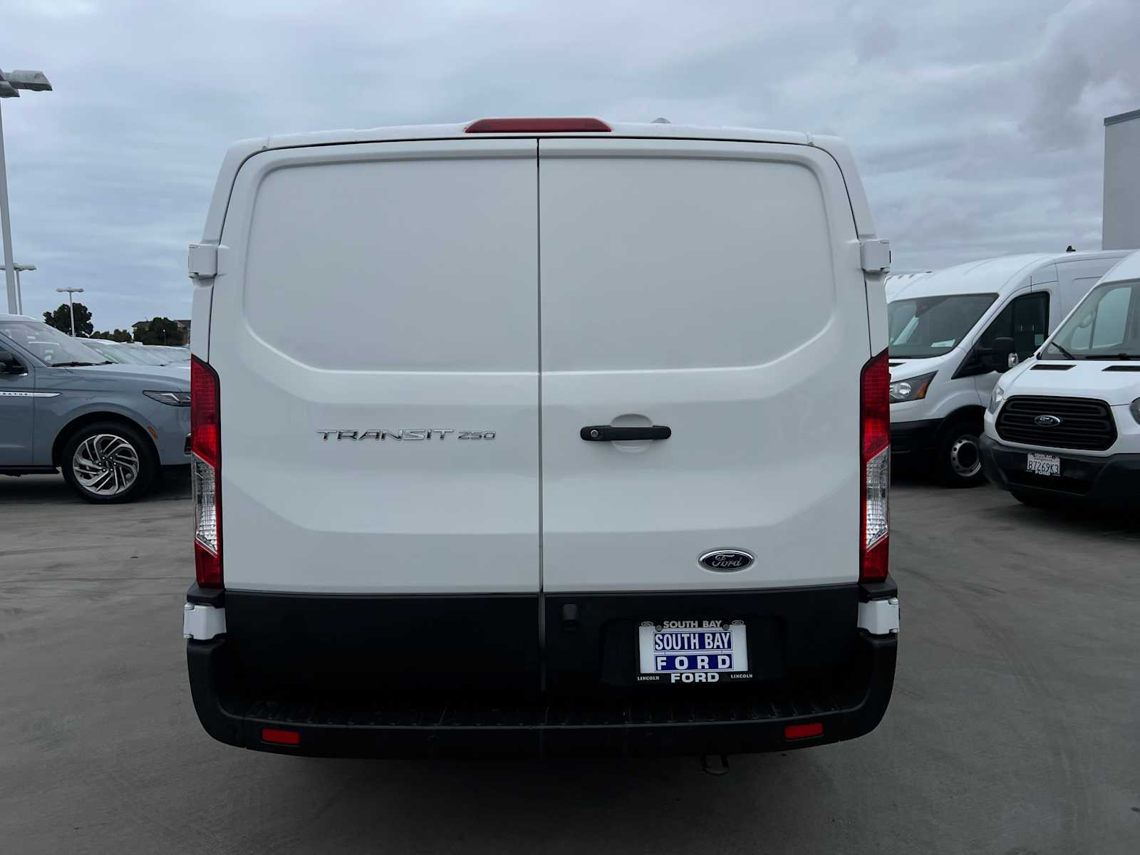 2020 Ford Transit 