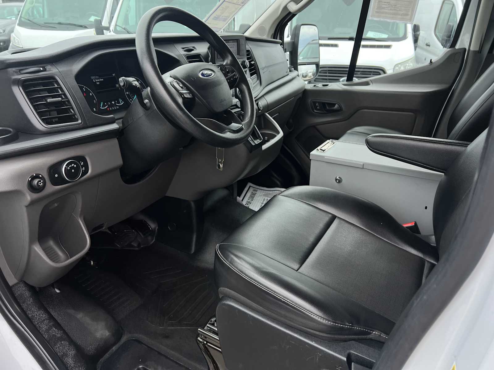 2020 Ford Transit 