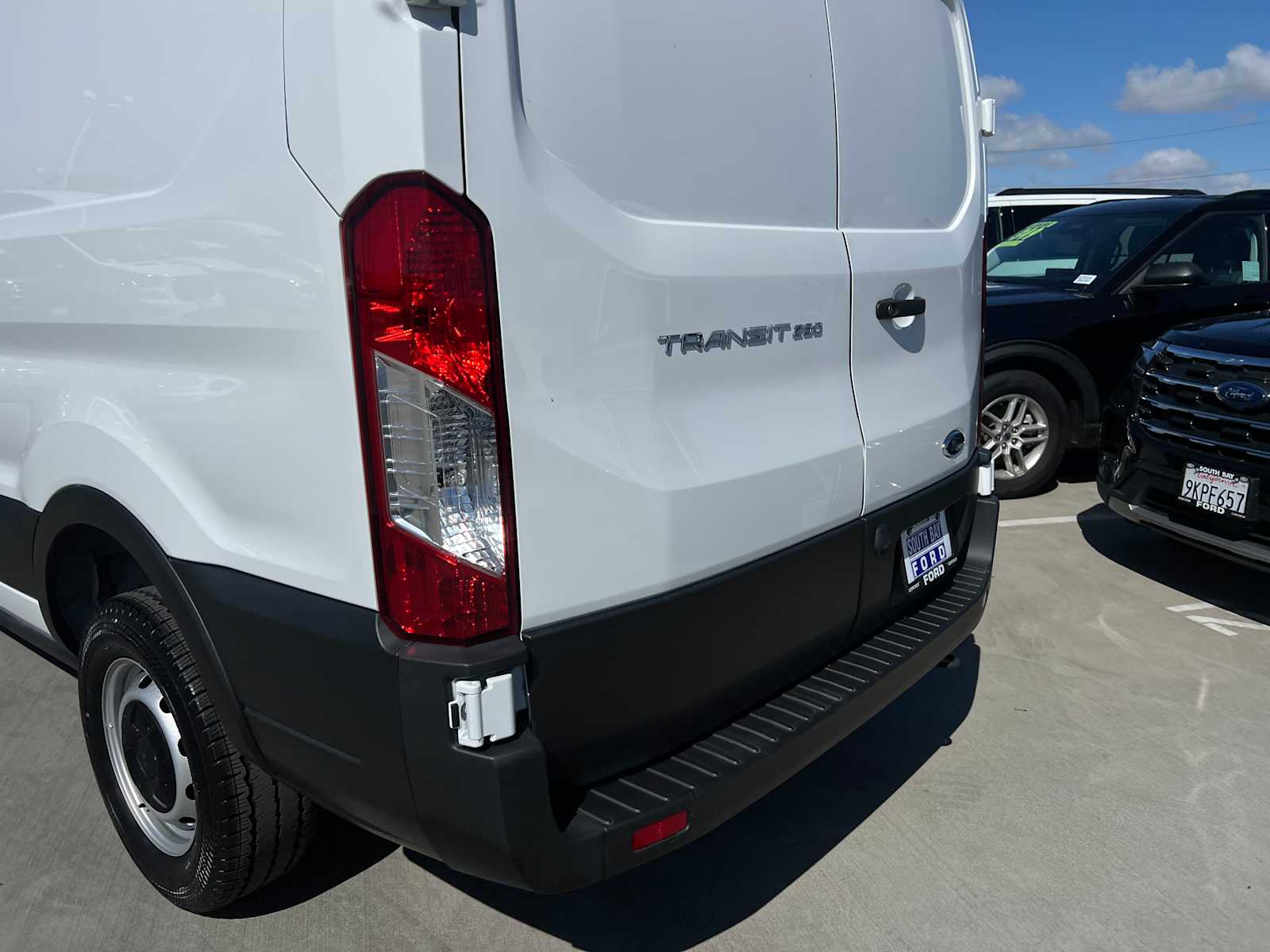 2022 Ford Transit photo 7