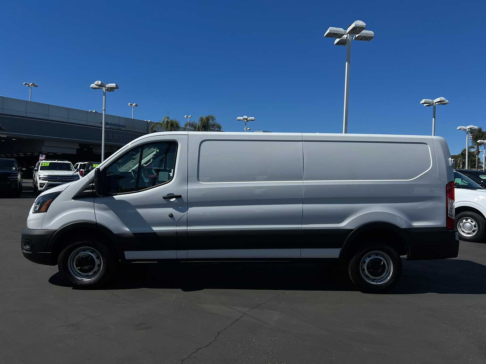 2023 Ford Transit 