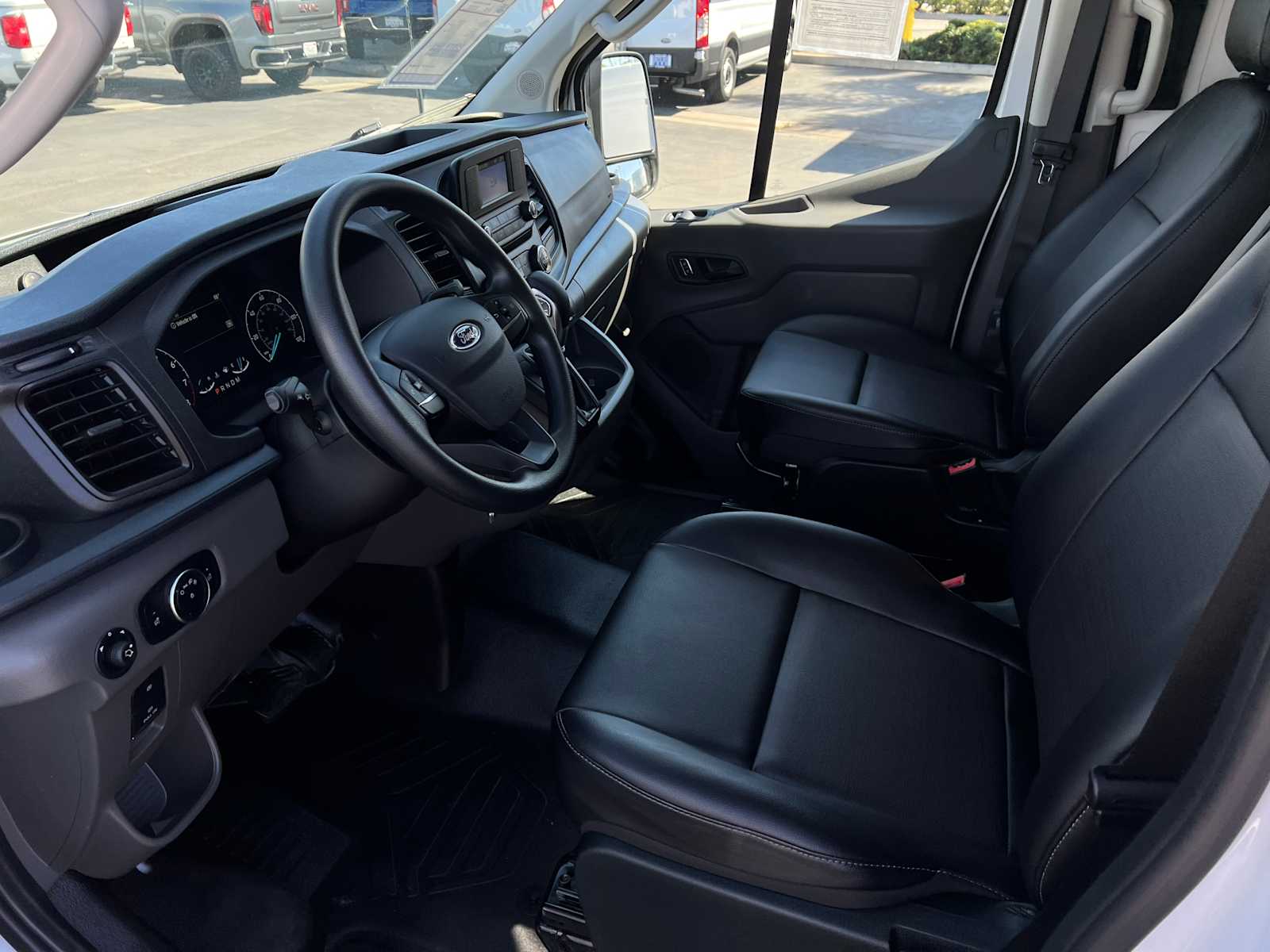 2023 Ford Transit 