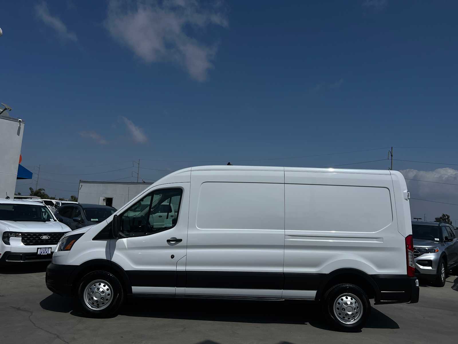 2023 Ford Transit 