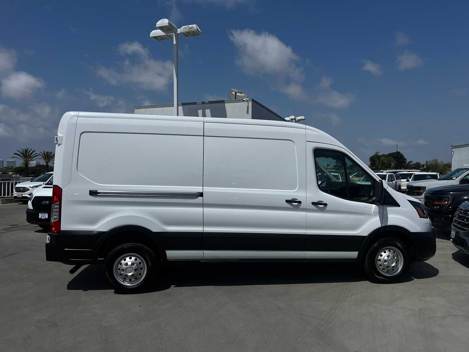 2023 Ford Transit 