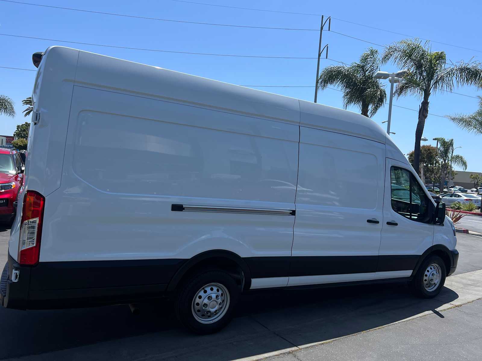 2023 Ford Transit 