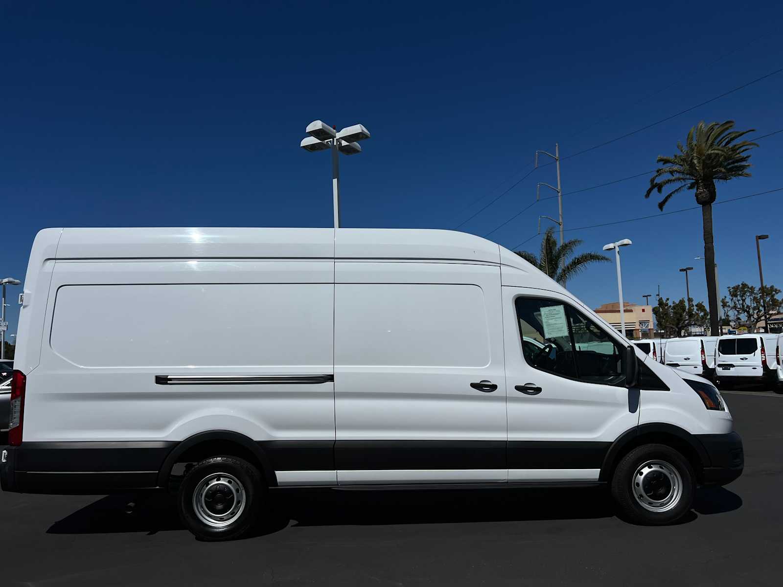 2023 Ford Transit 