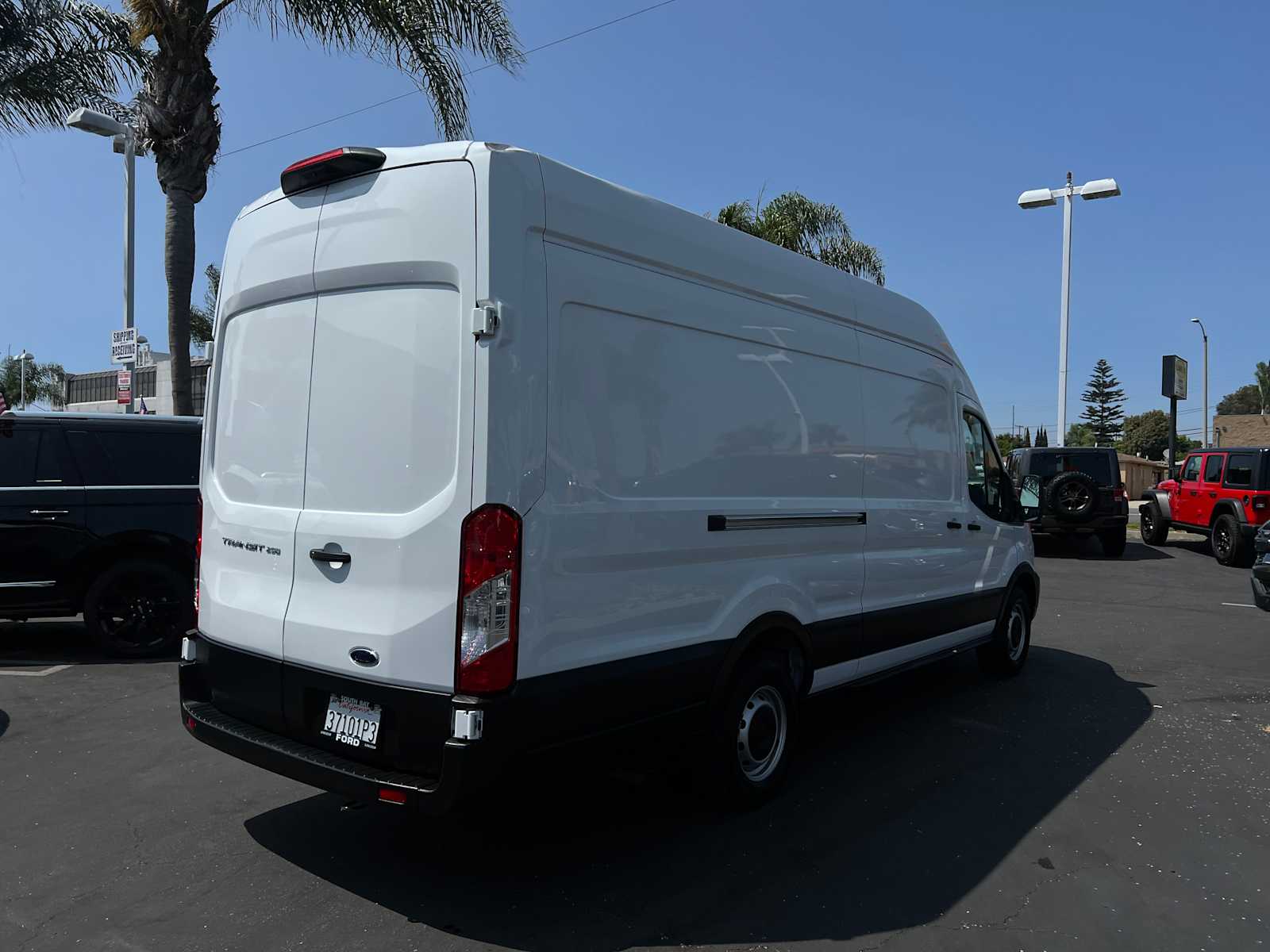 2023 Ford Transit T250