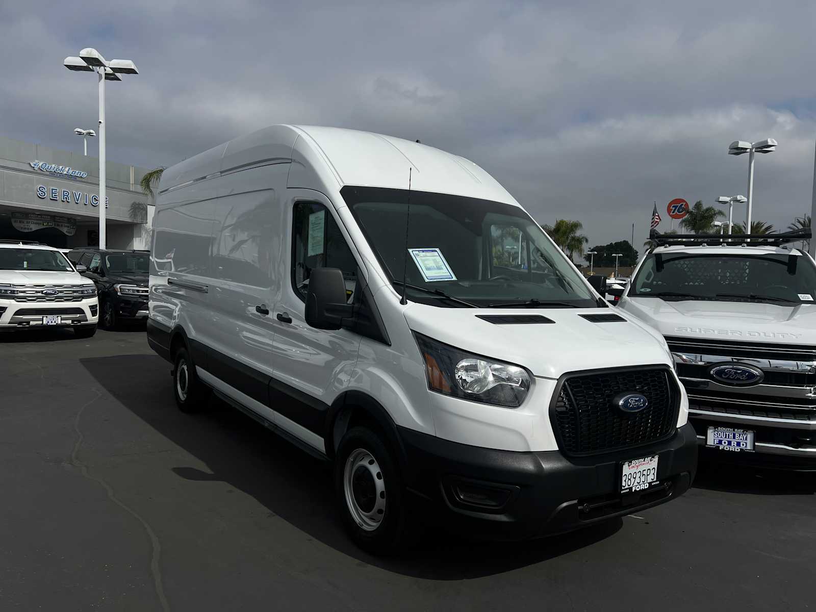 2023 Ford Transit 