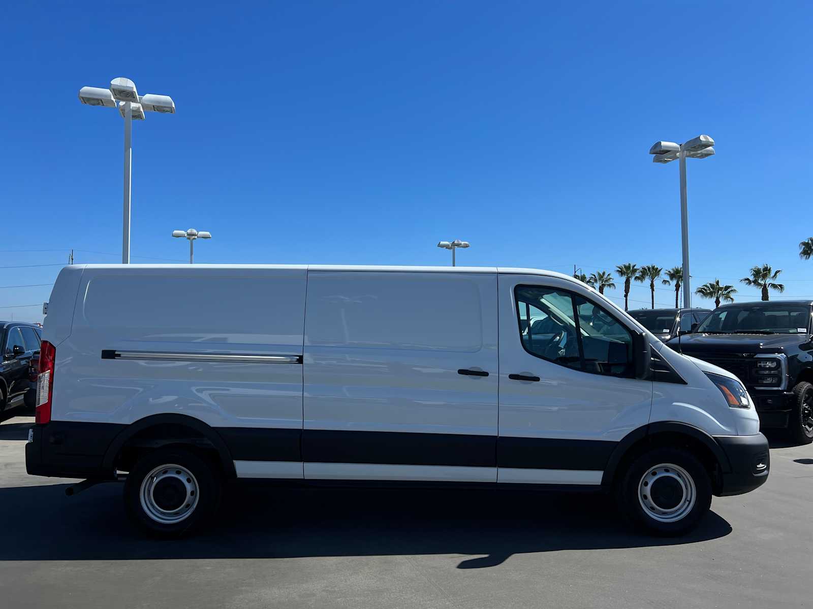 2025 Ford Transit 