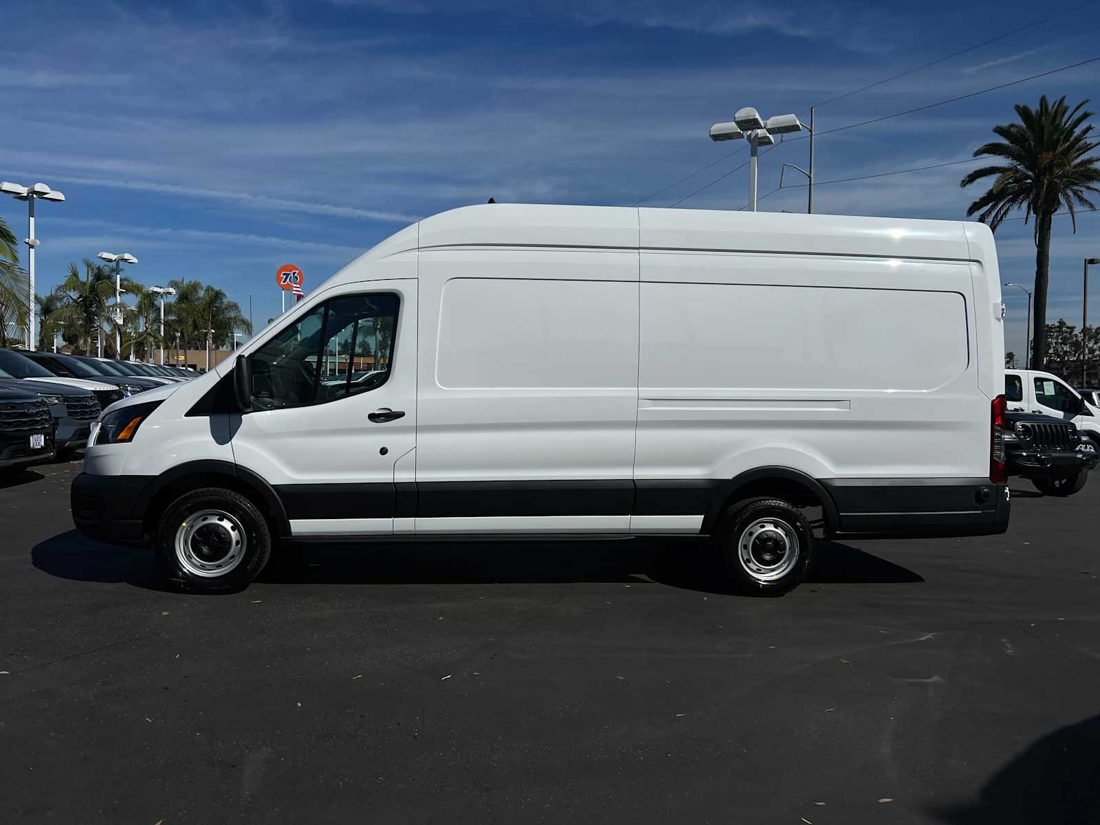 2024 Ford Transit 