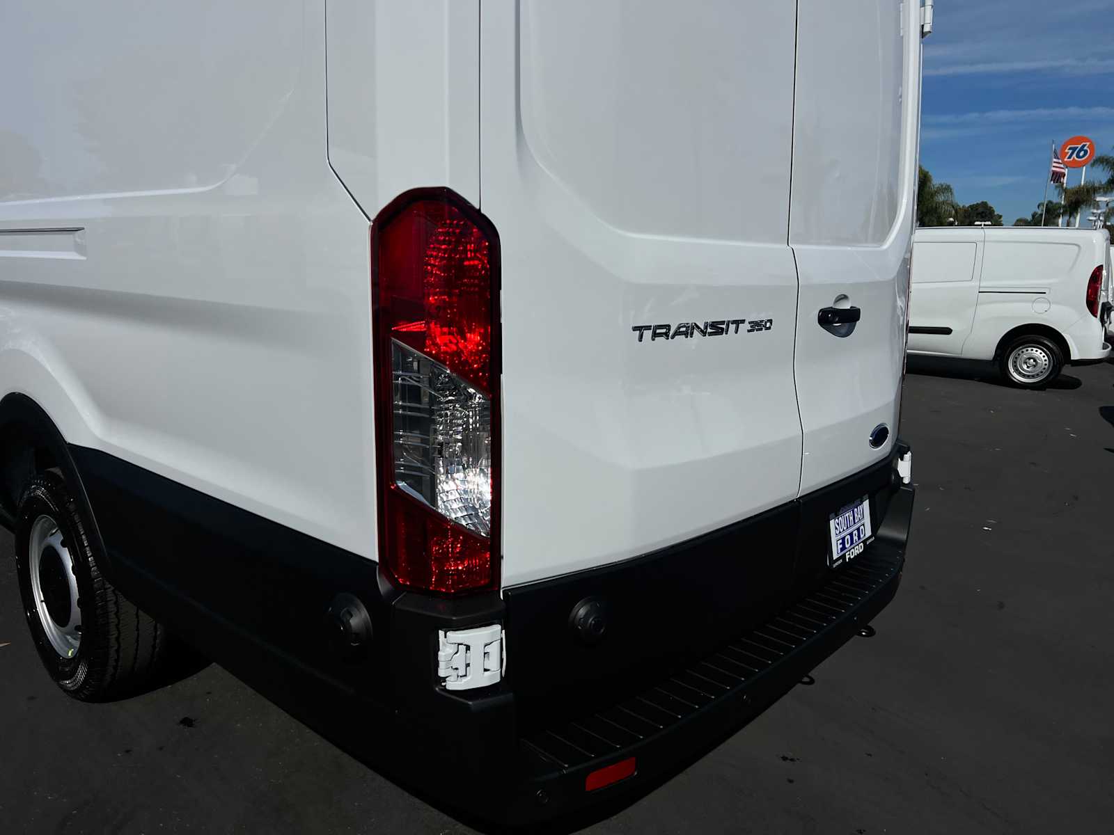 2024 Ford Transit 