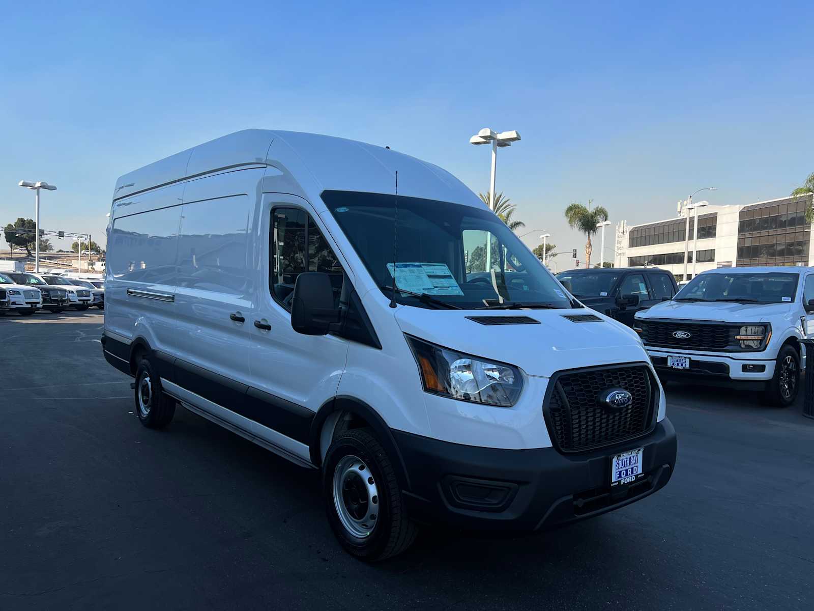 2024 Ford Transit 