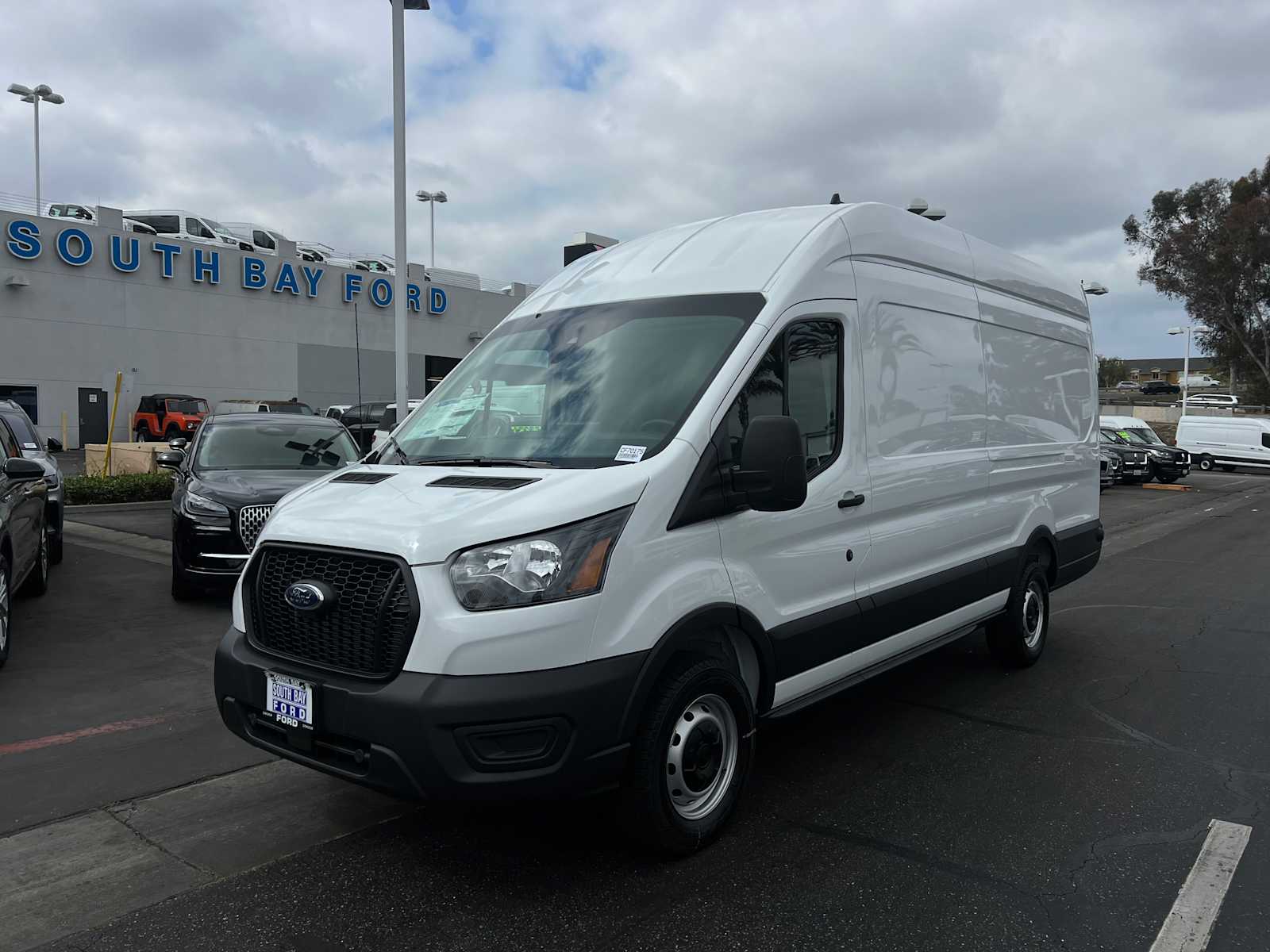 2025 Ford Transit 