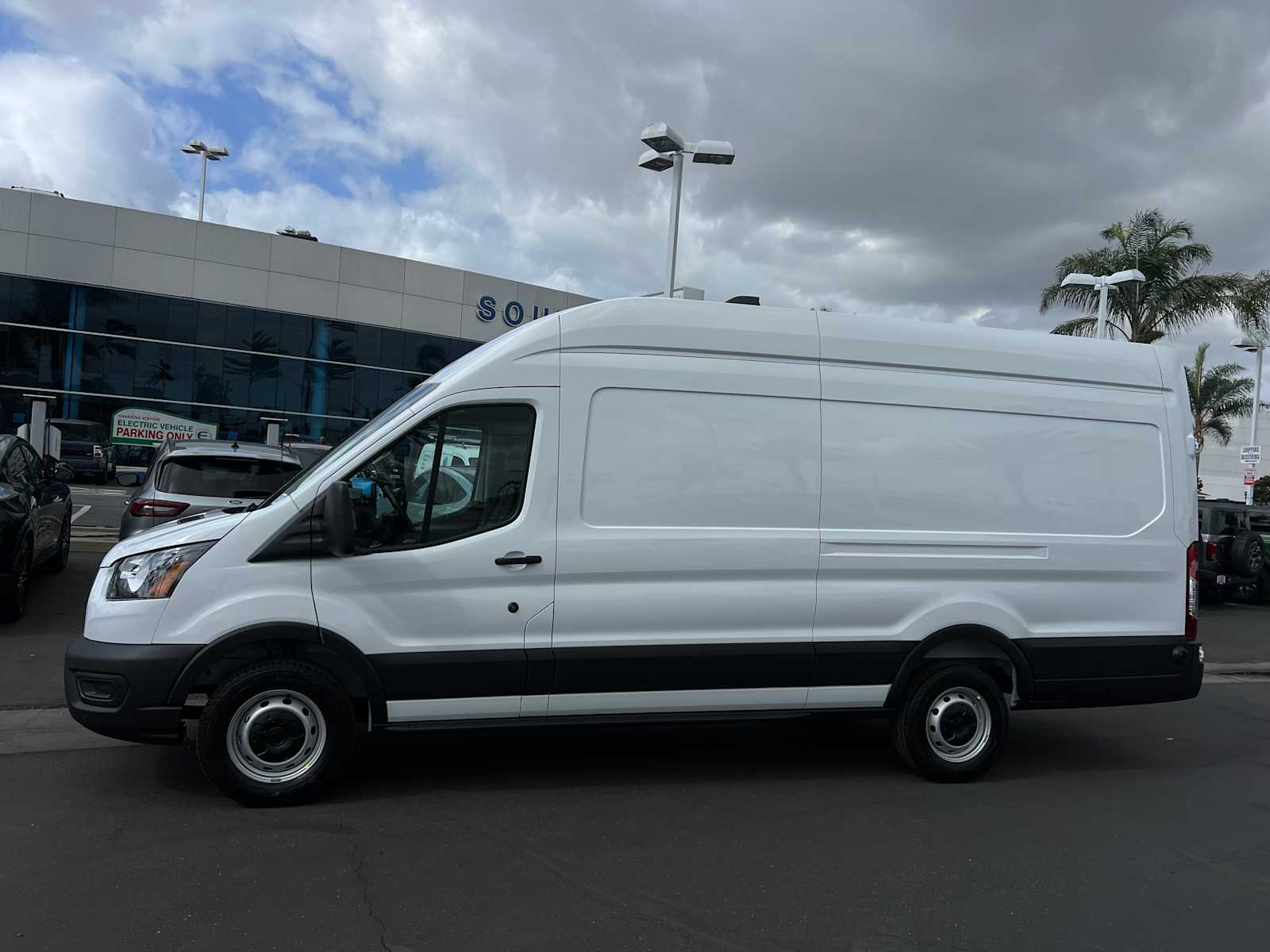 2026 Ford Transit  2026 Ford Transit