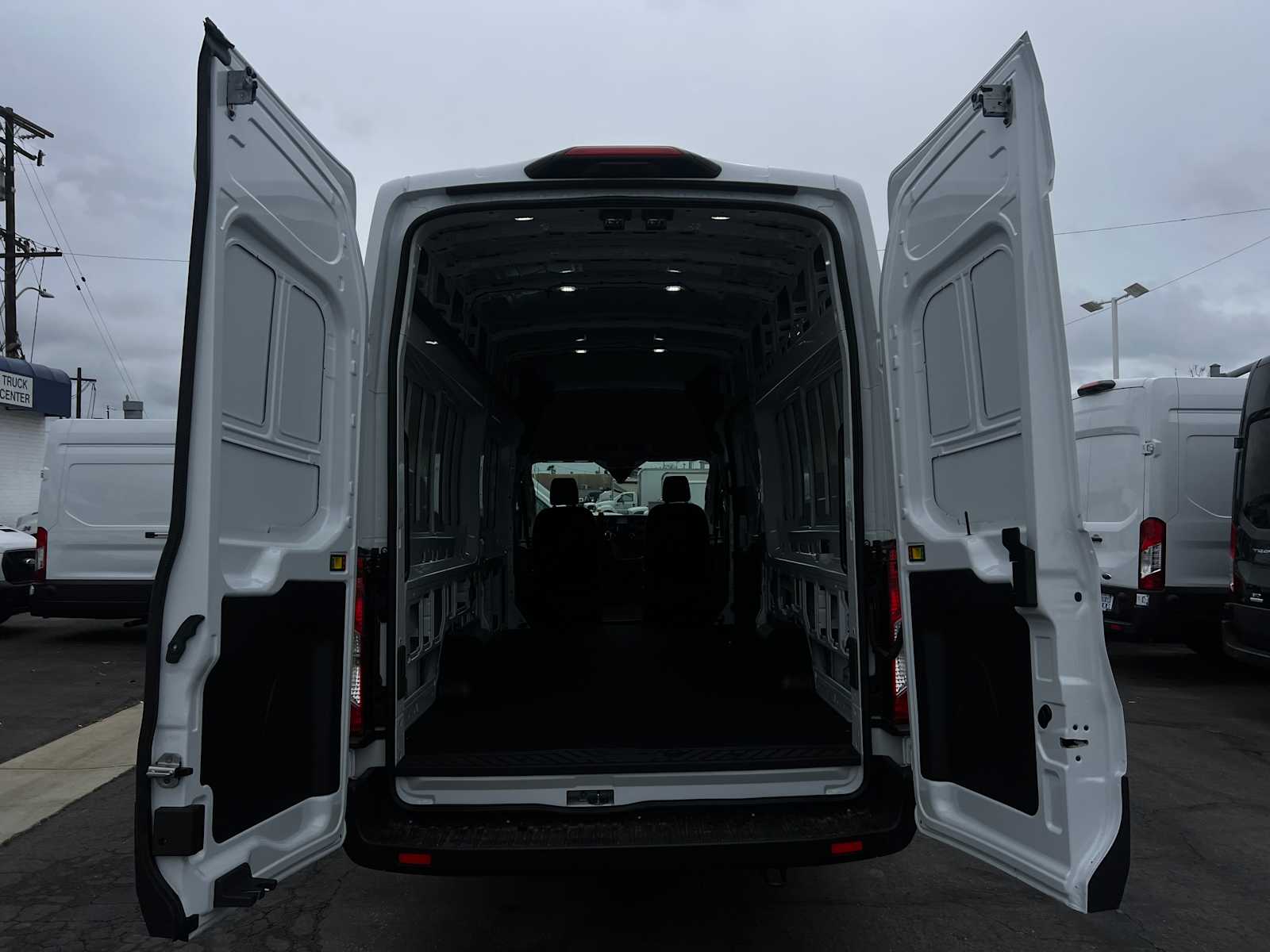 2024 Ford Transit 