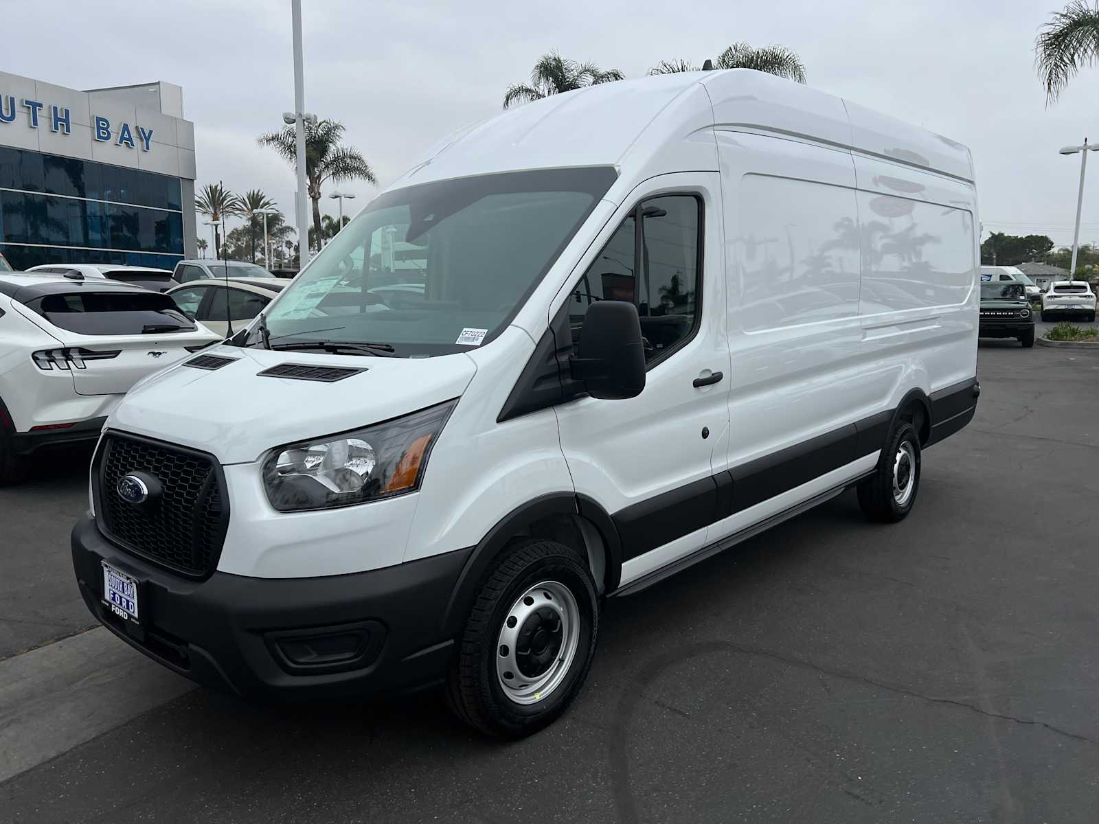 2025 Ford Transit 