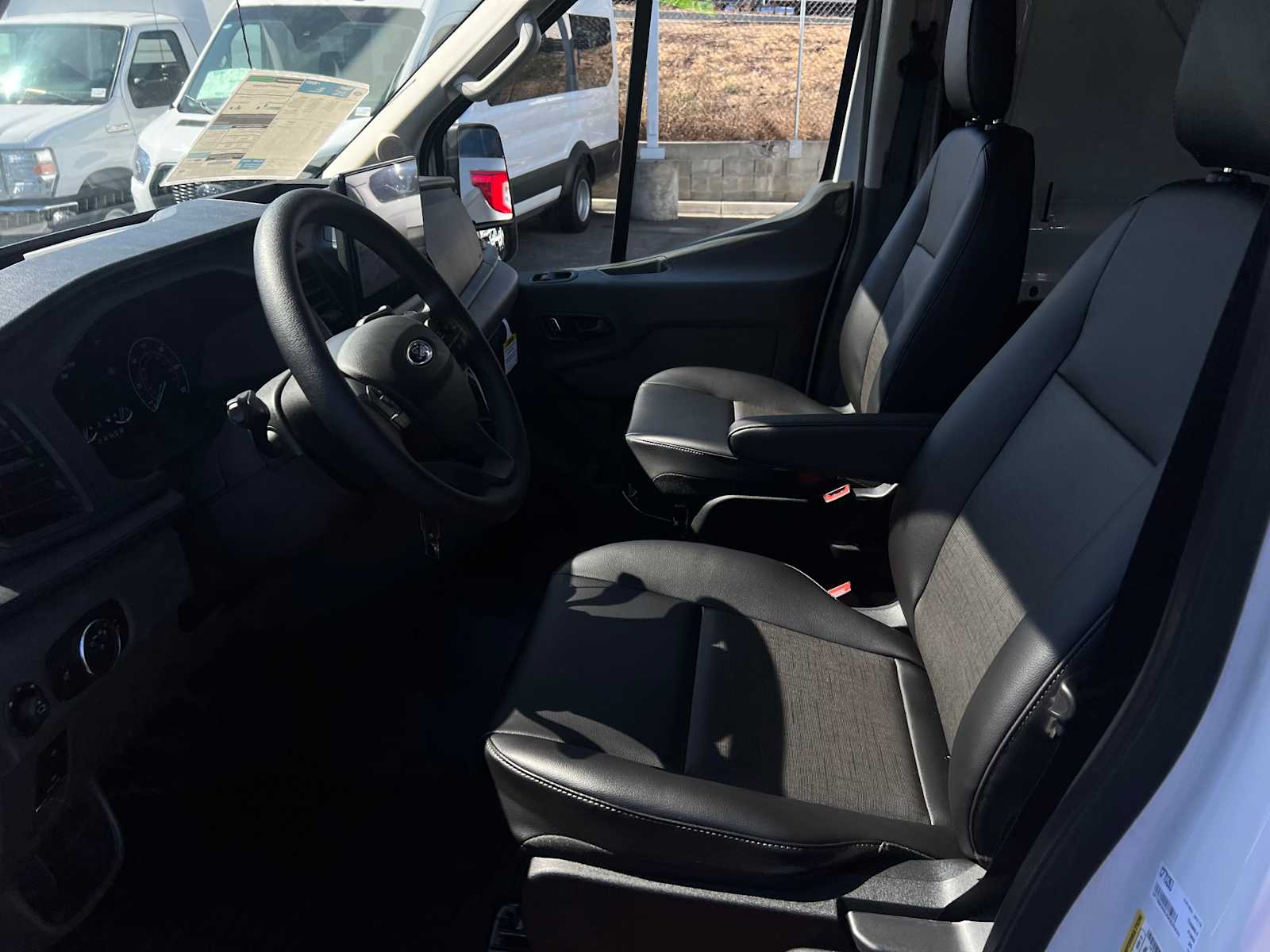 2025 Ford Transit 2025 Ford Transit