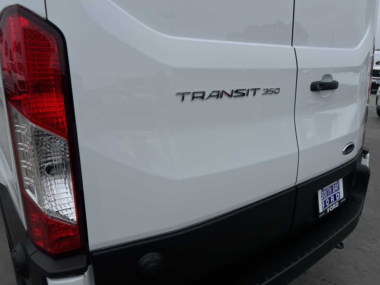 2024 Ford Transit 