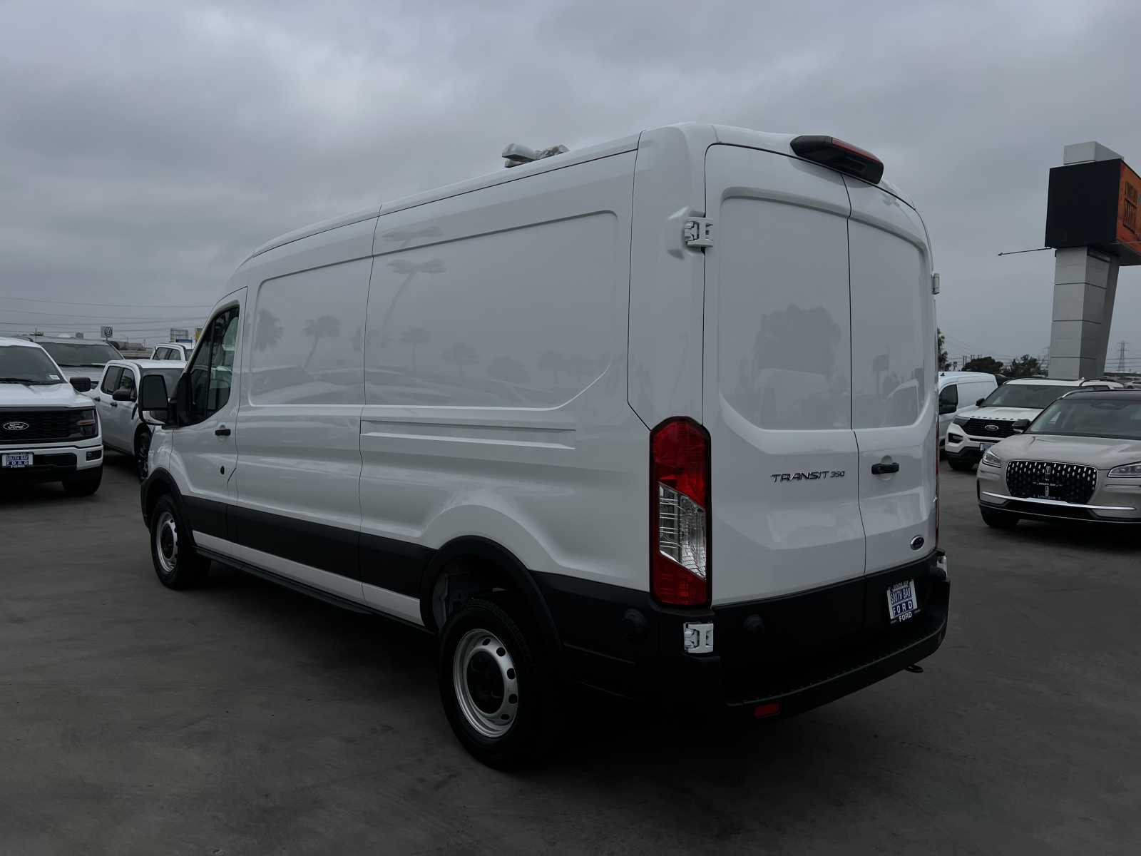 2024 Ford Transit 