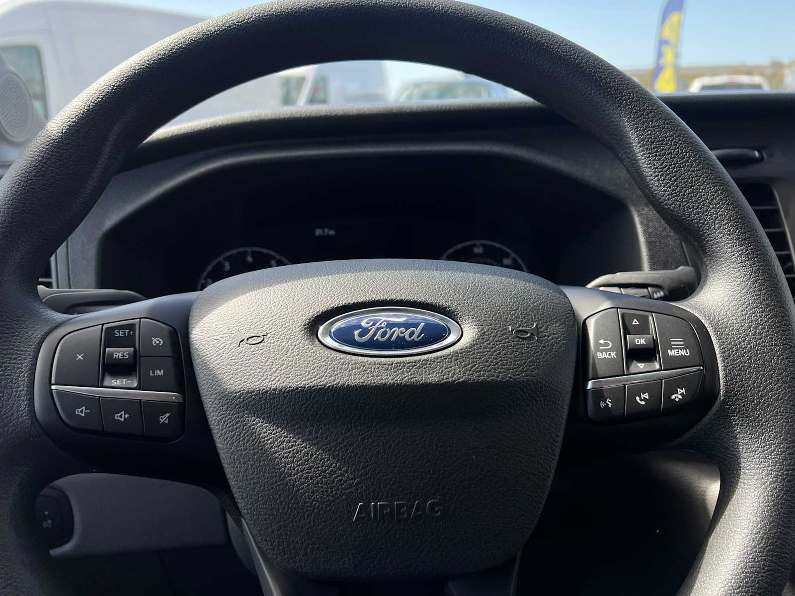2025 Ford Transit 
