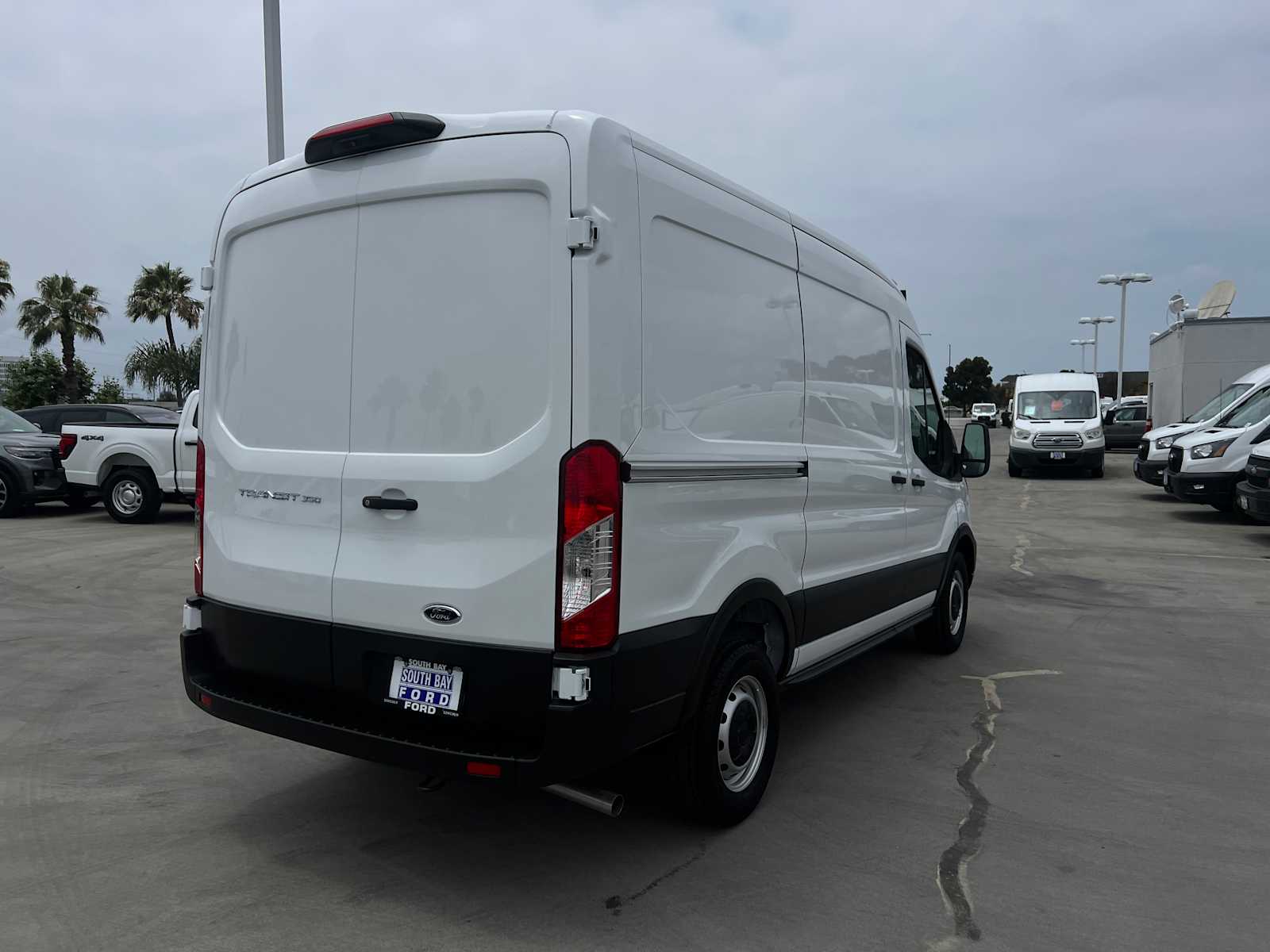 2023 Ford Transit 