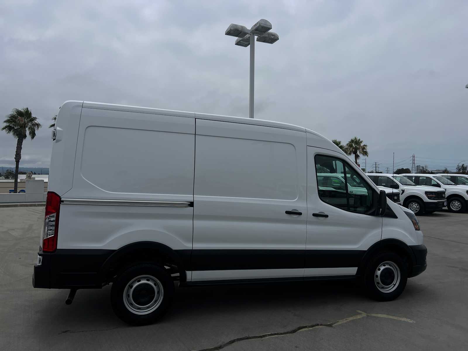 2023 Ford Transit 
