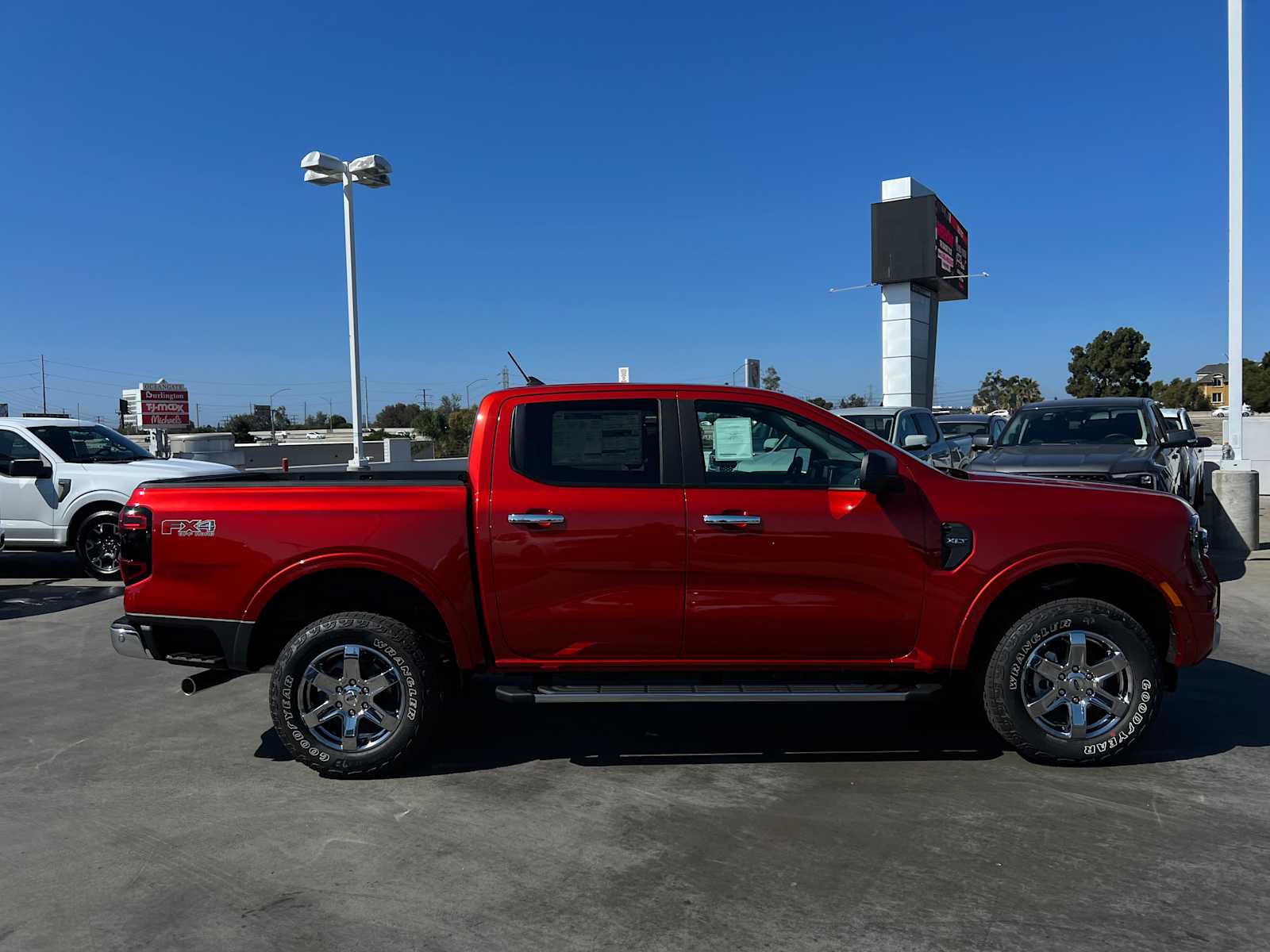 2024 Ford Ranger XLT photo 23