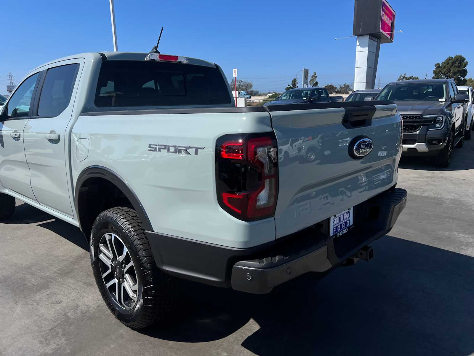 2024 Ford Ranger LARIAT 2WD SuperCrew 5 Box