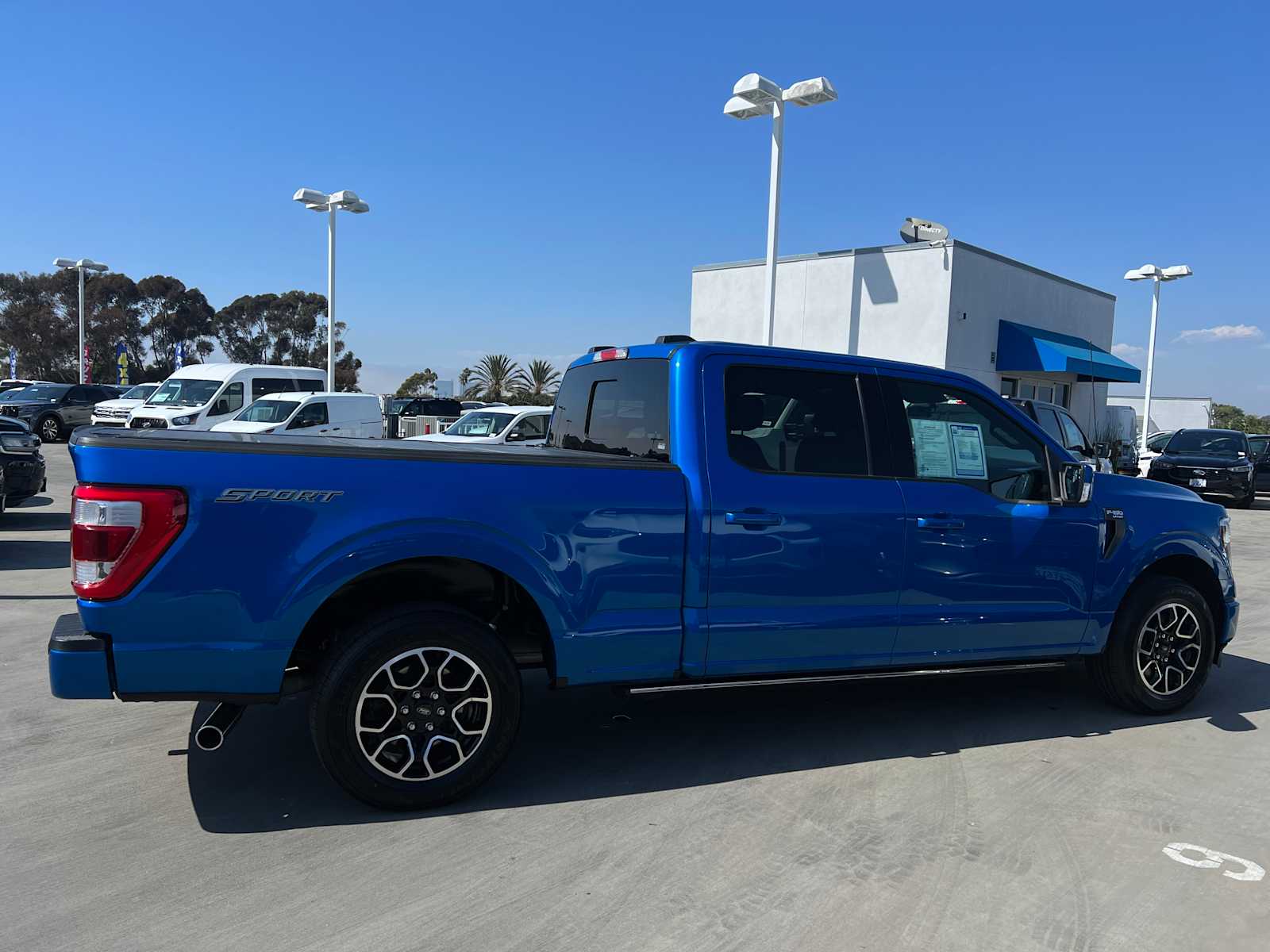 2021 Ford F-150 LARIAT 2WD SuperCrew 6.5 Box