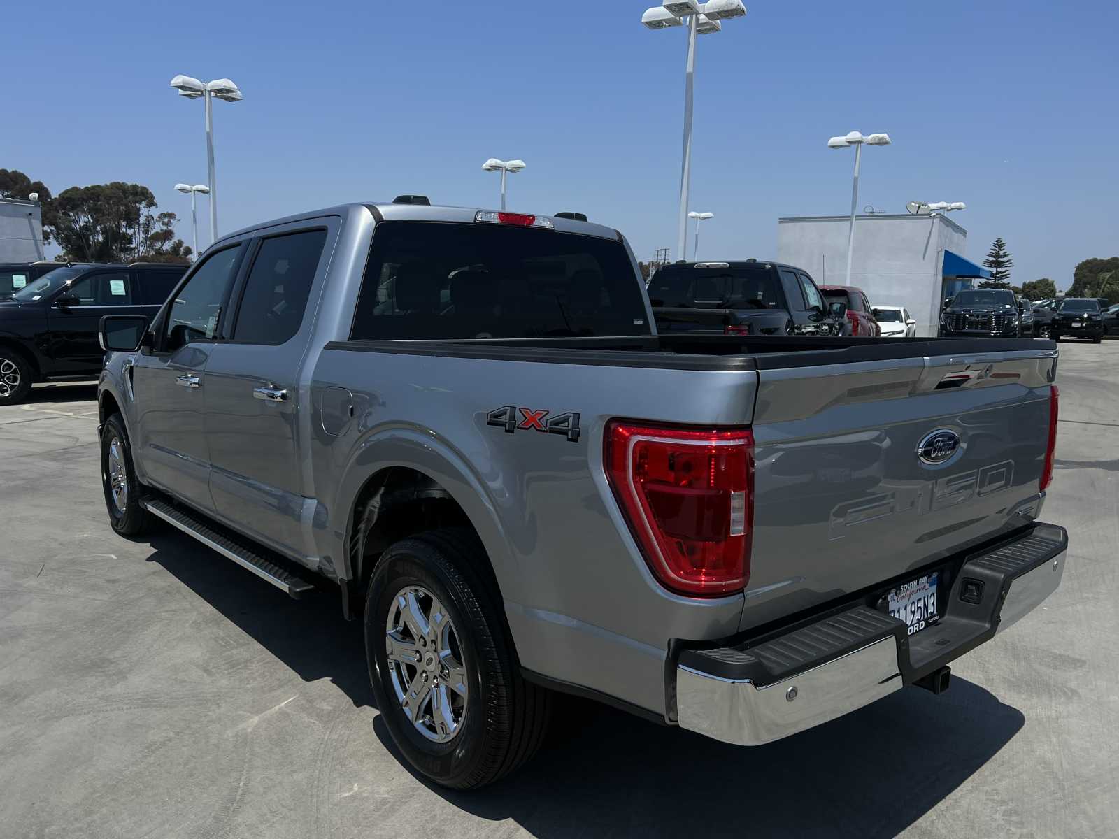 2022 Ford F-150 XLT 4WD SuperCrew 5.5 Box