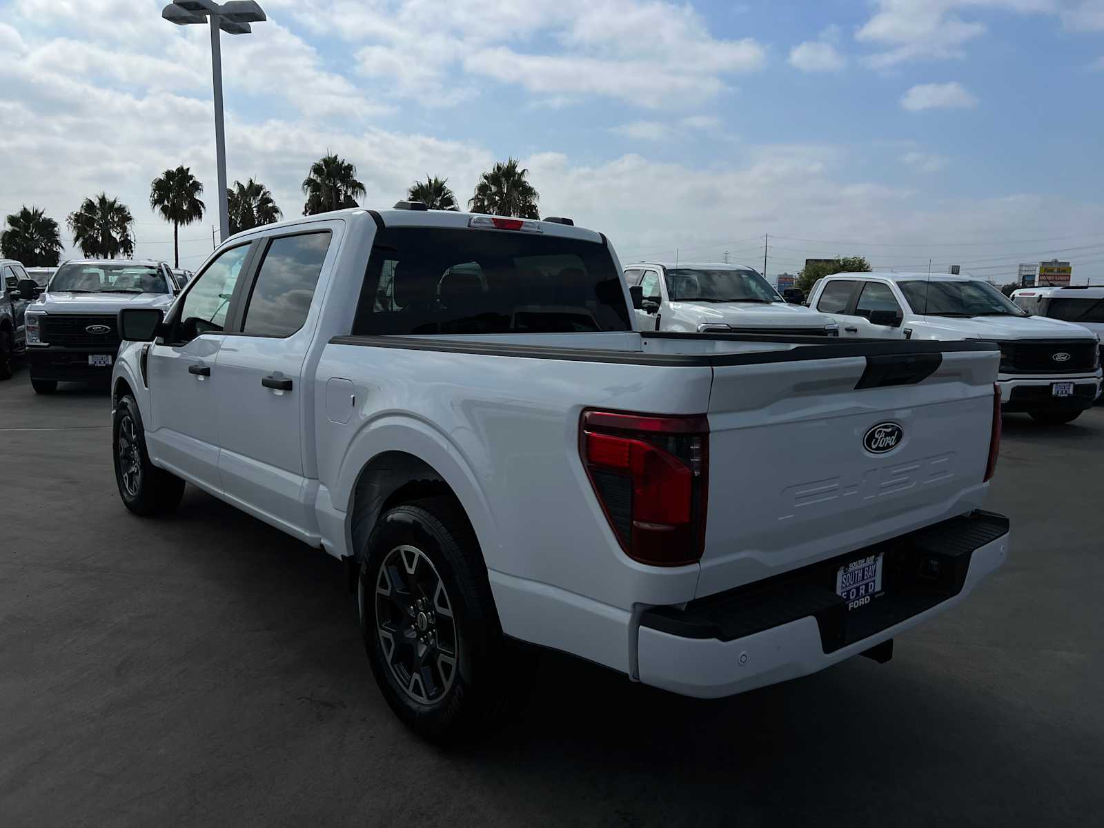 2024 Ford F-150 STX 2WD SuperCrew 5.5 Box